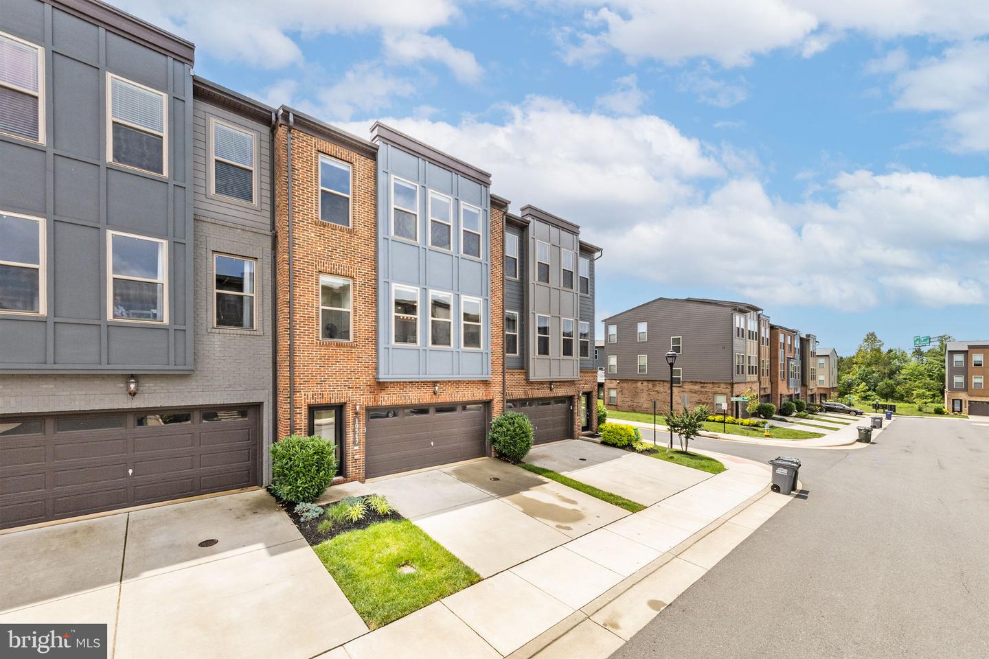 10567 Ratcliffe Trl