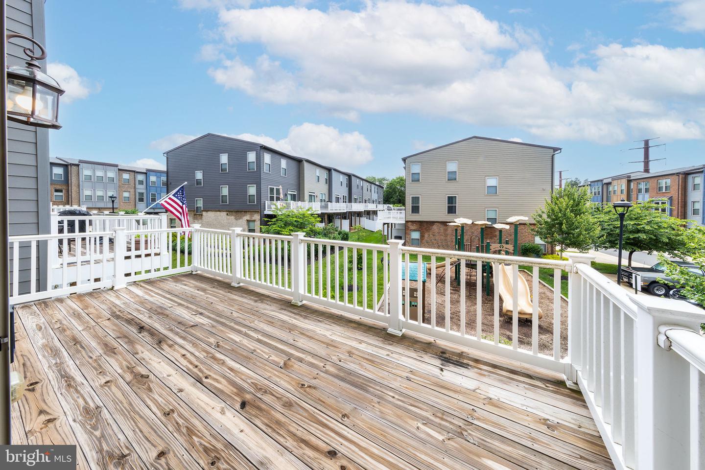 10567 Ratcliffe Trl