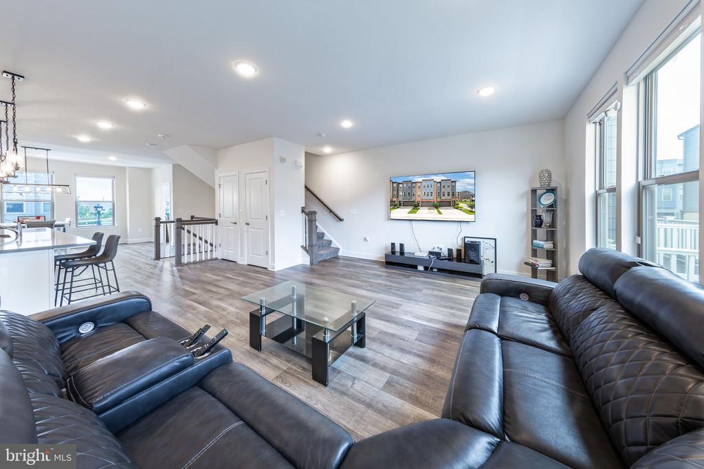 10567 Ratcliffe Trl