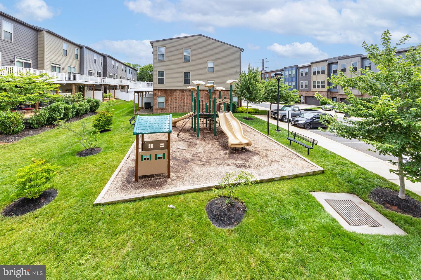 10567 Ratcliffe Trl