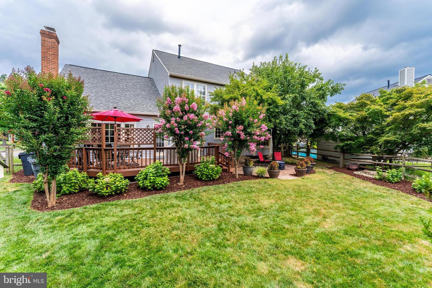 10176 Strawflower Ln