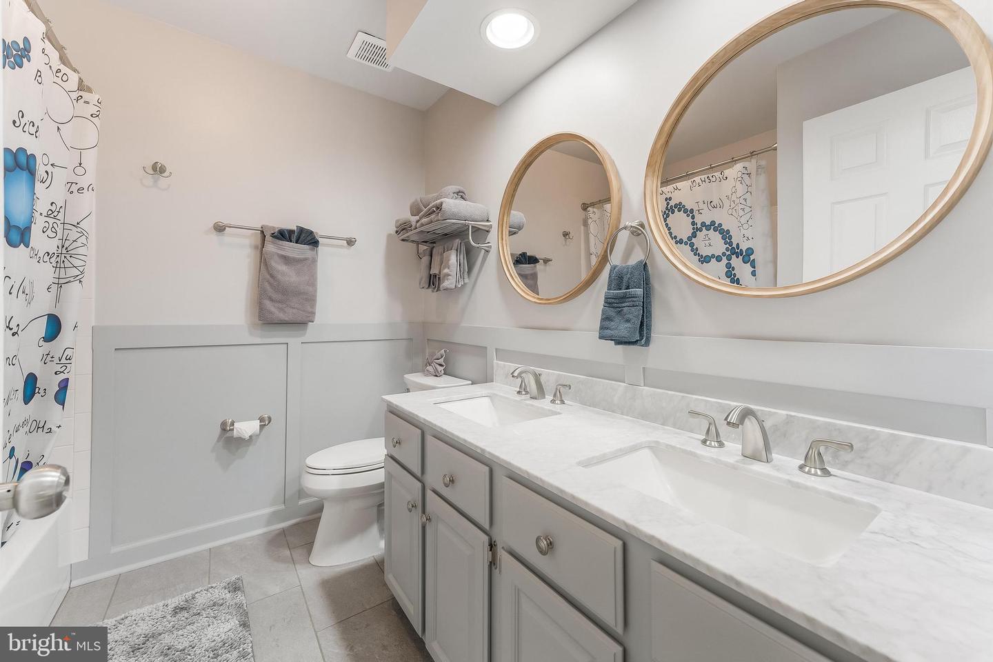 10176 Strawflower Ln