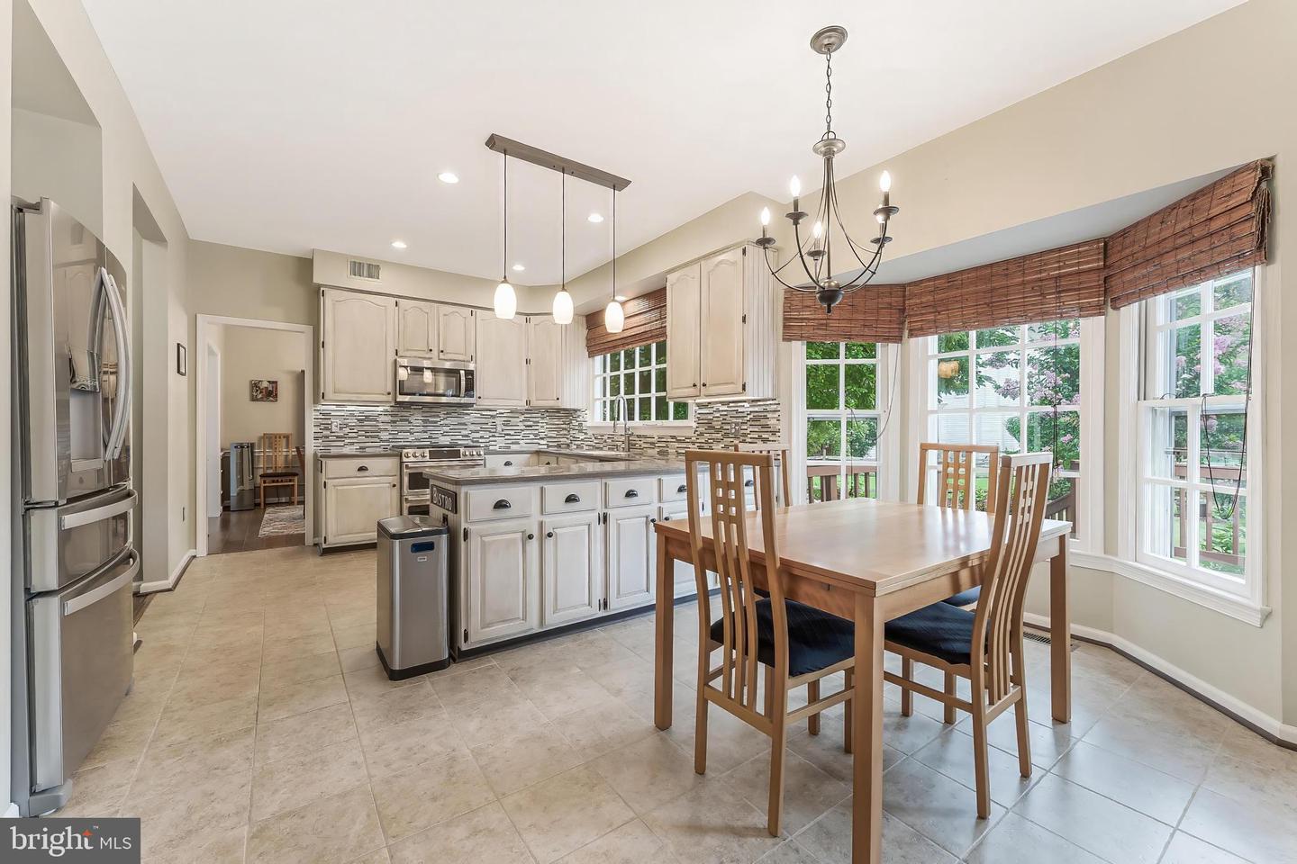 10176 Strawflower Ln