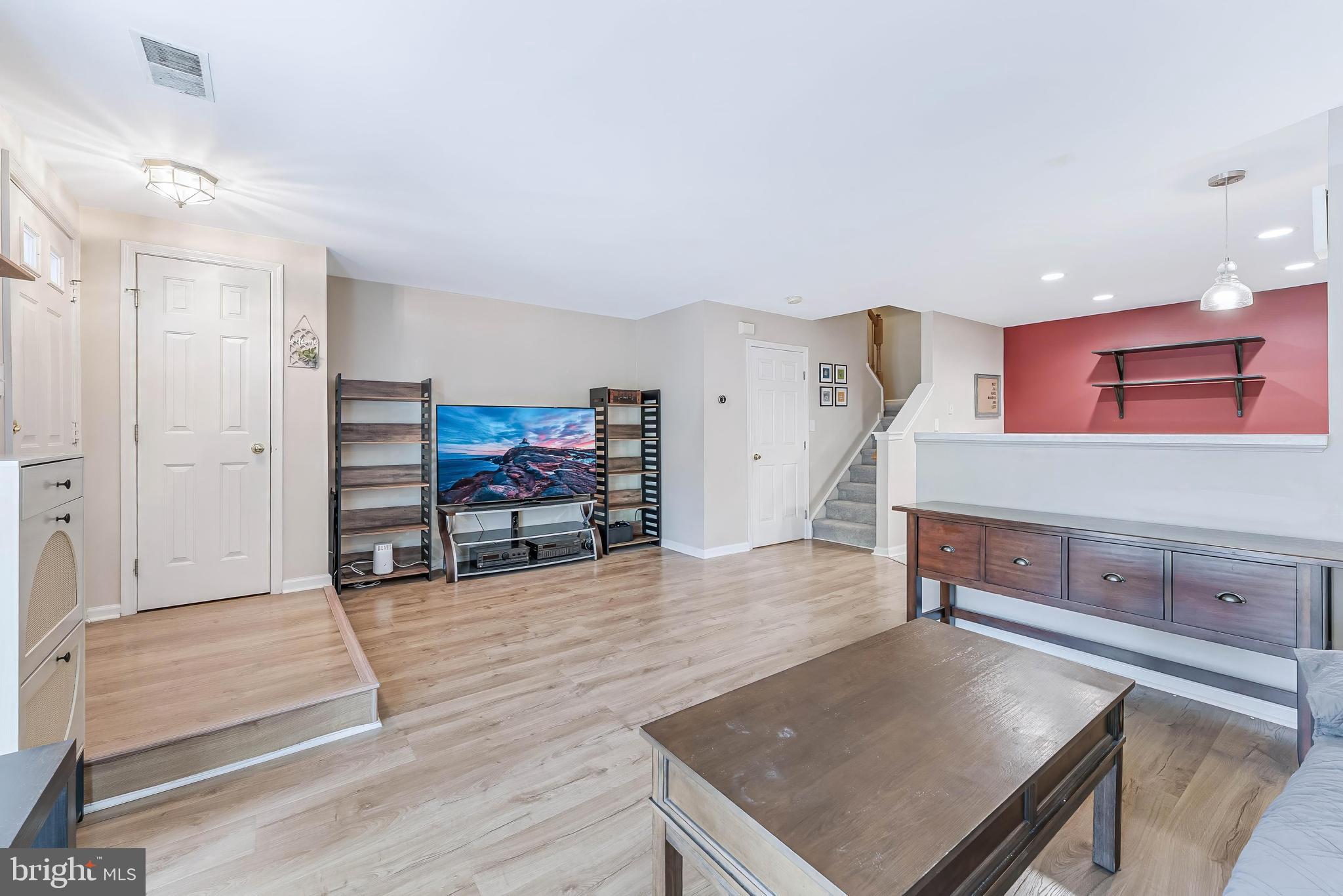 9305 GOOSEBERRY DRIVE