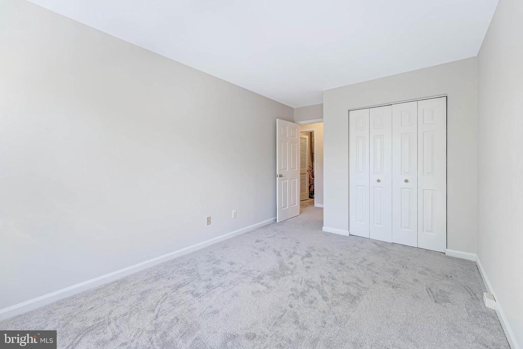 9305 GOOSEBERRY DRIVE