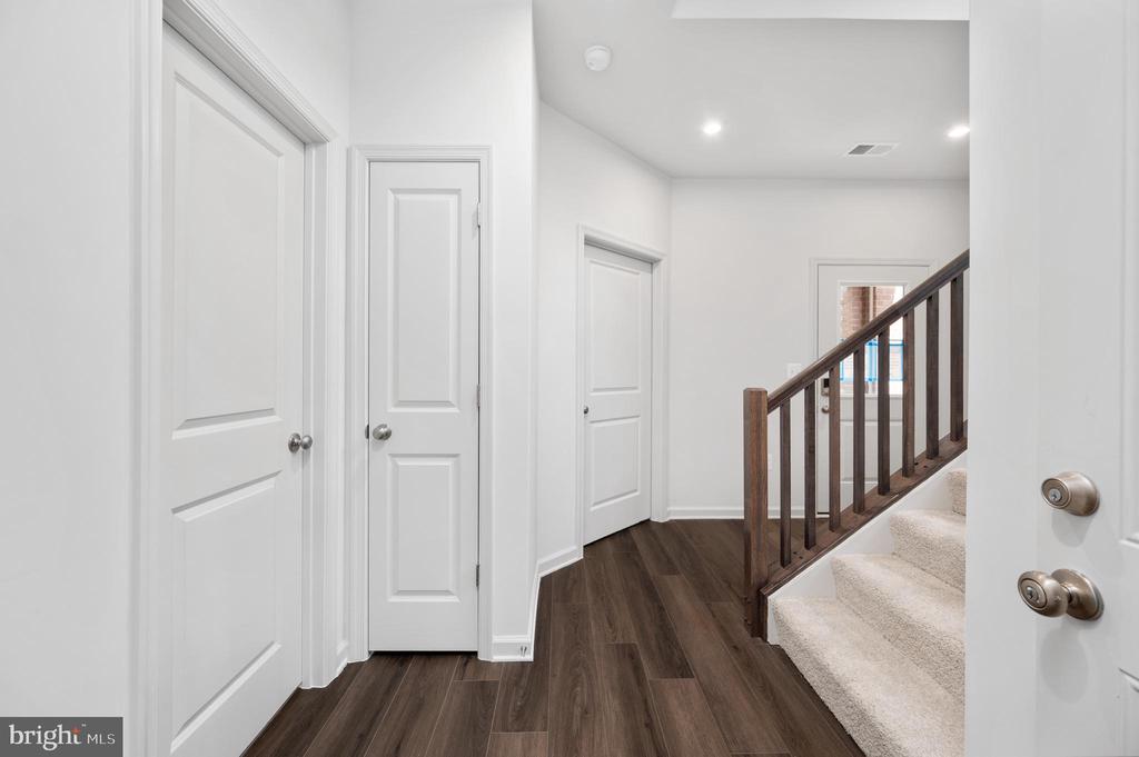 10118 QUEENS WAY