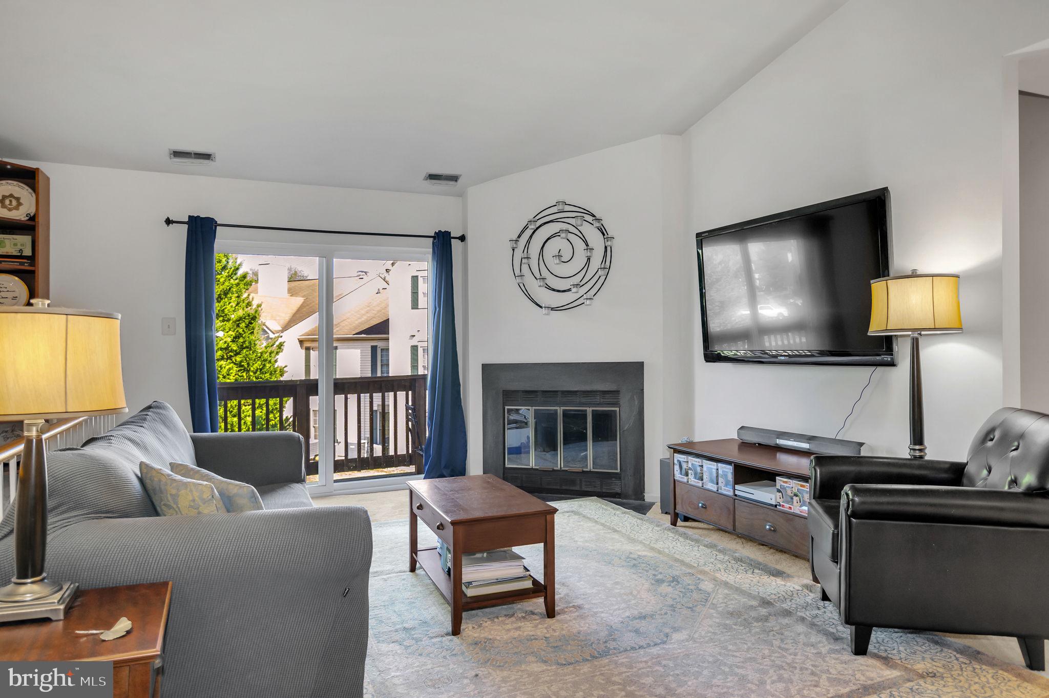 7561 Belle Grae Dr