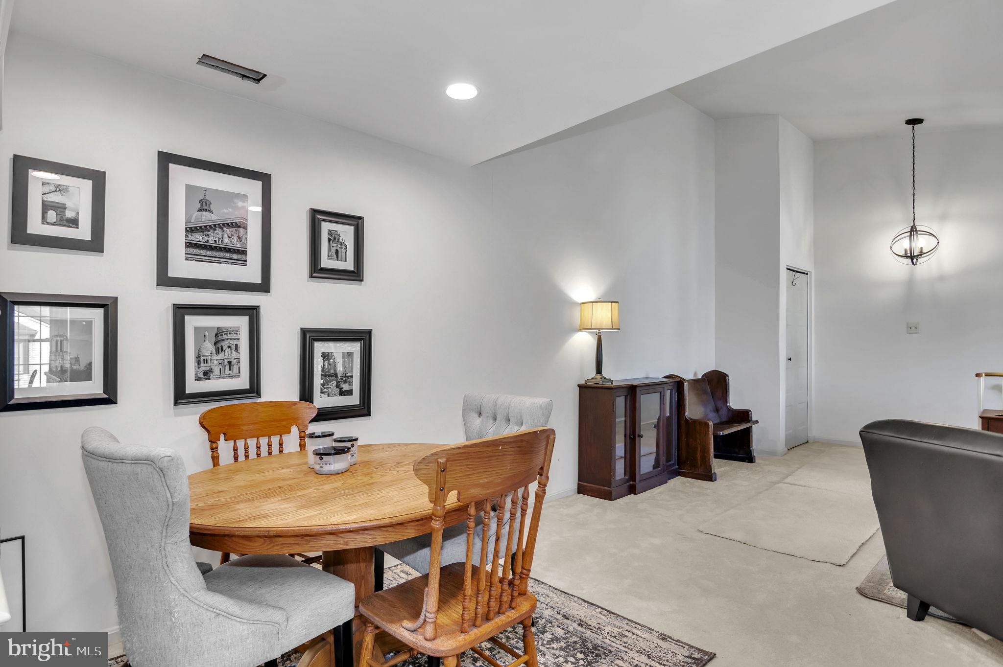 7561 Belle Grae Dr