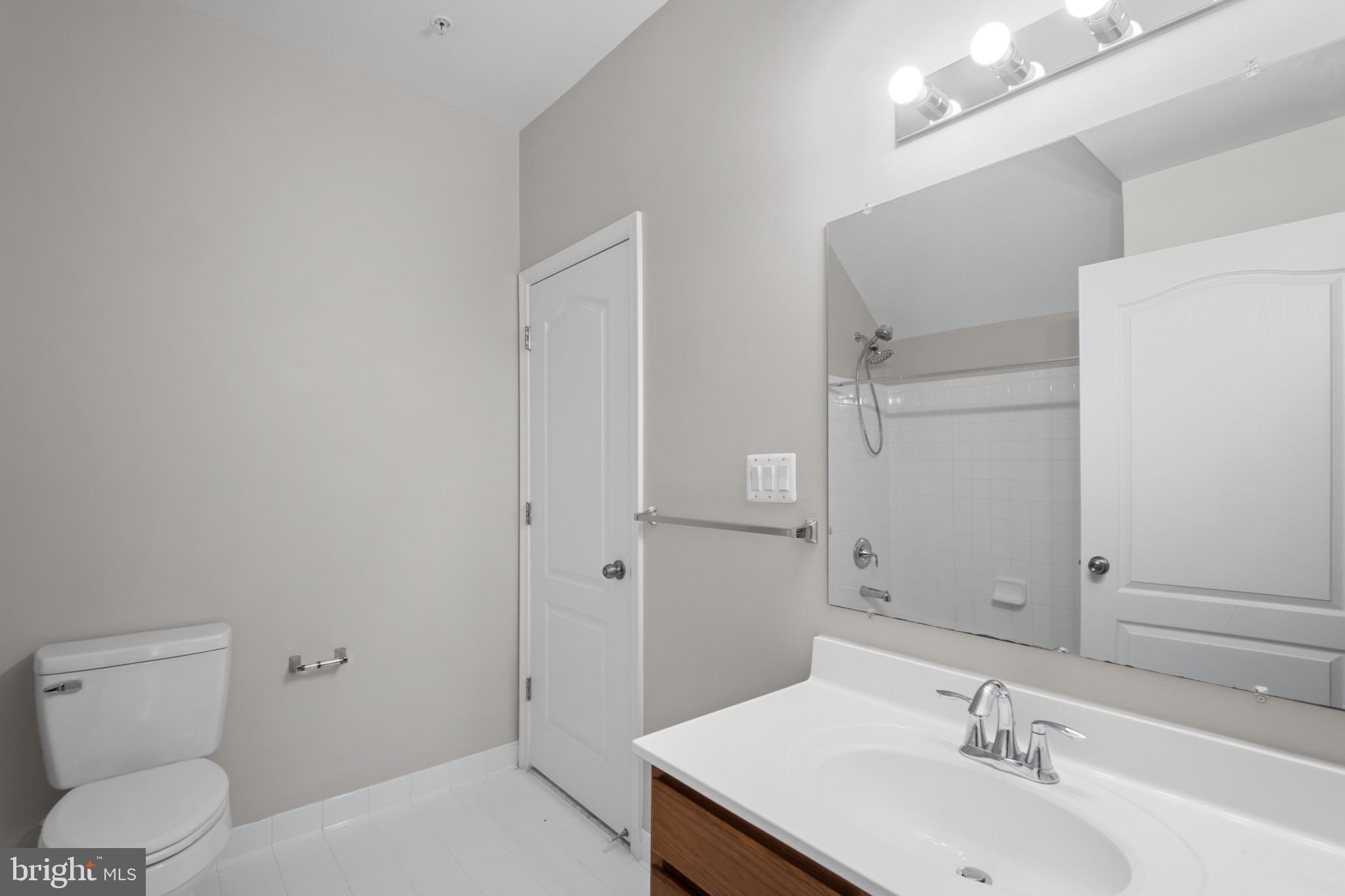 11146 Wortham Crest Cir