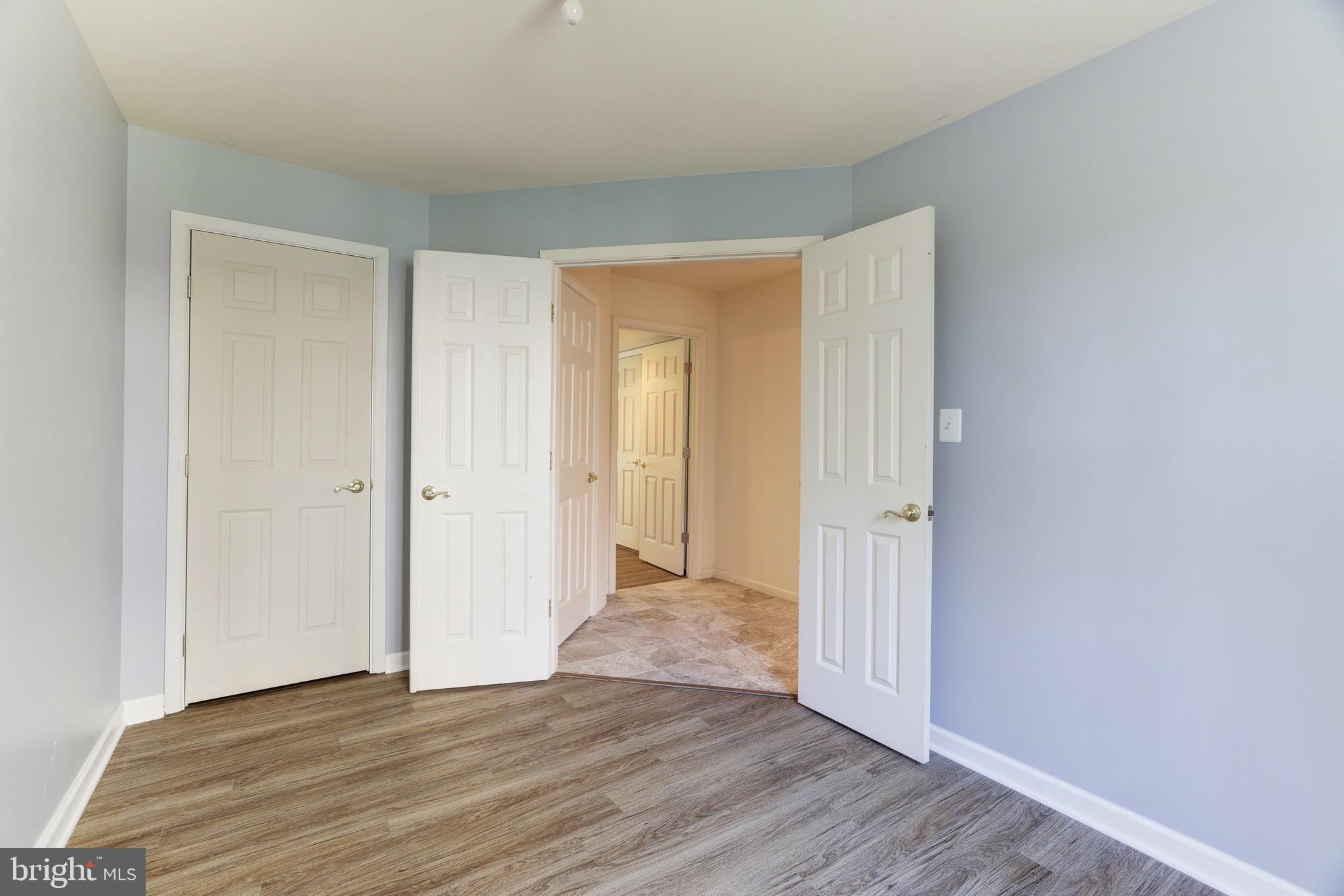 3581 Sherbrooke Cir