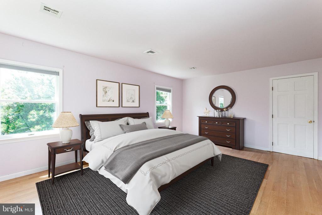 4874 Executive Dr