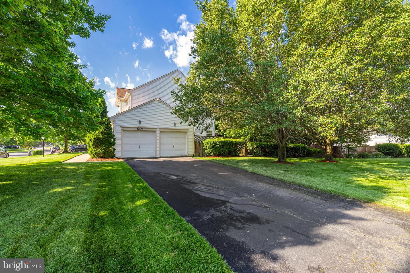 13820 Bridlewood Dr