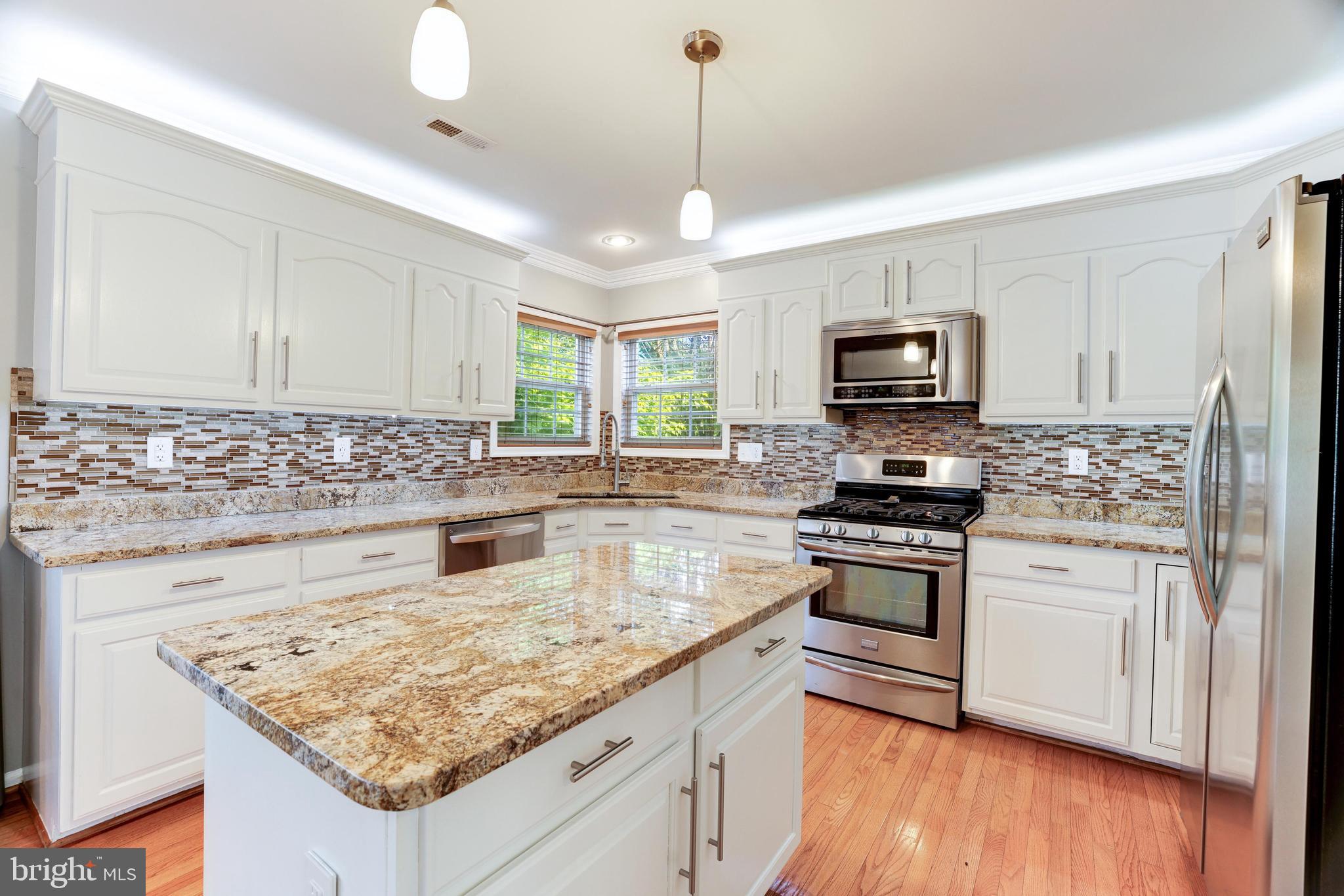 13820 Bridlewood Dr