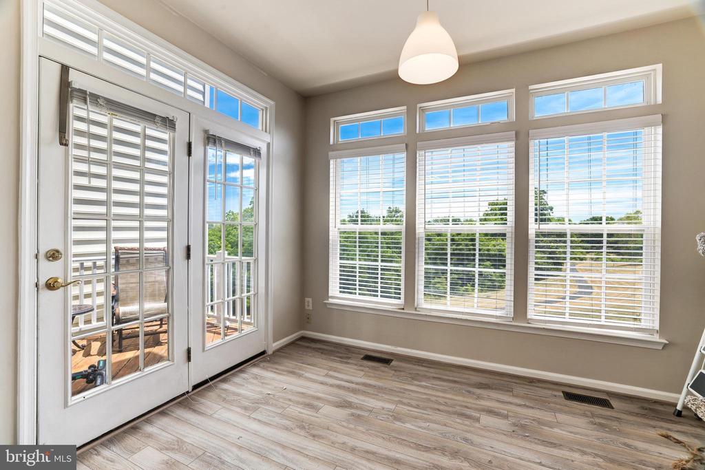 6603 Parville Loop