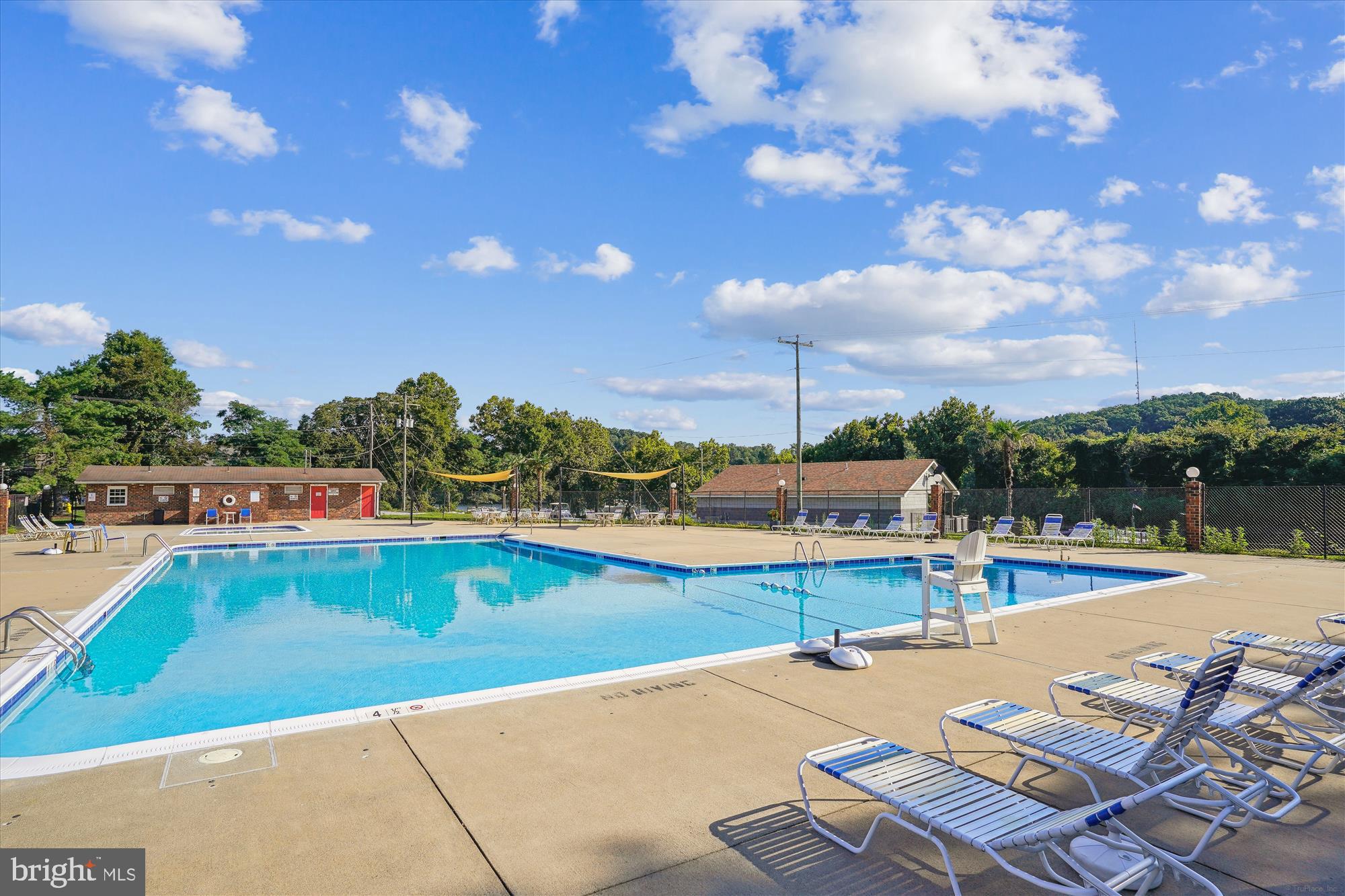 12703 Gordon Blvd #21