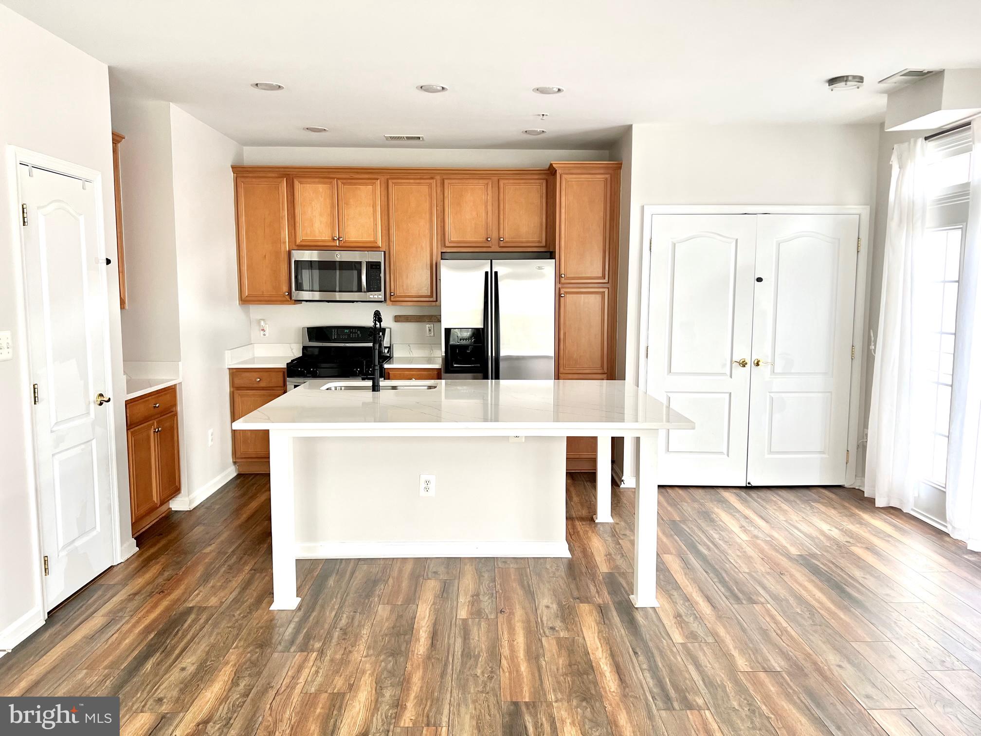 14468 VILLAGE HIGH ST #148