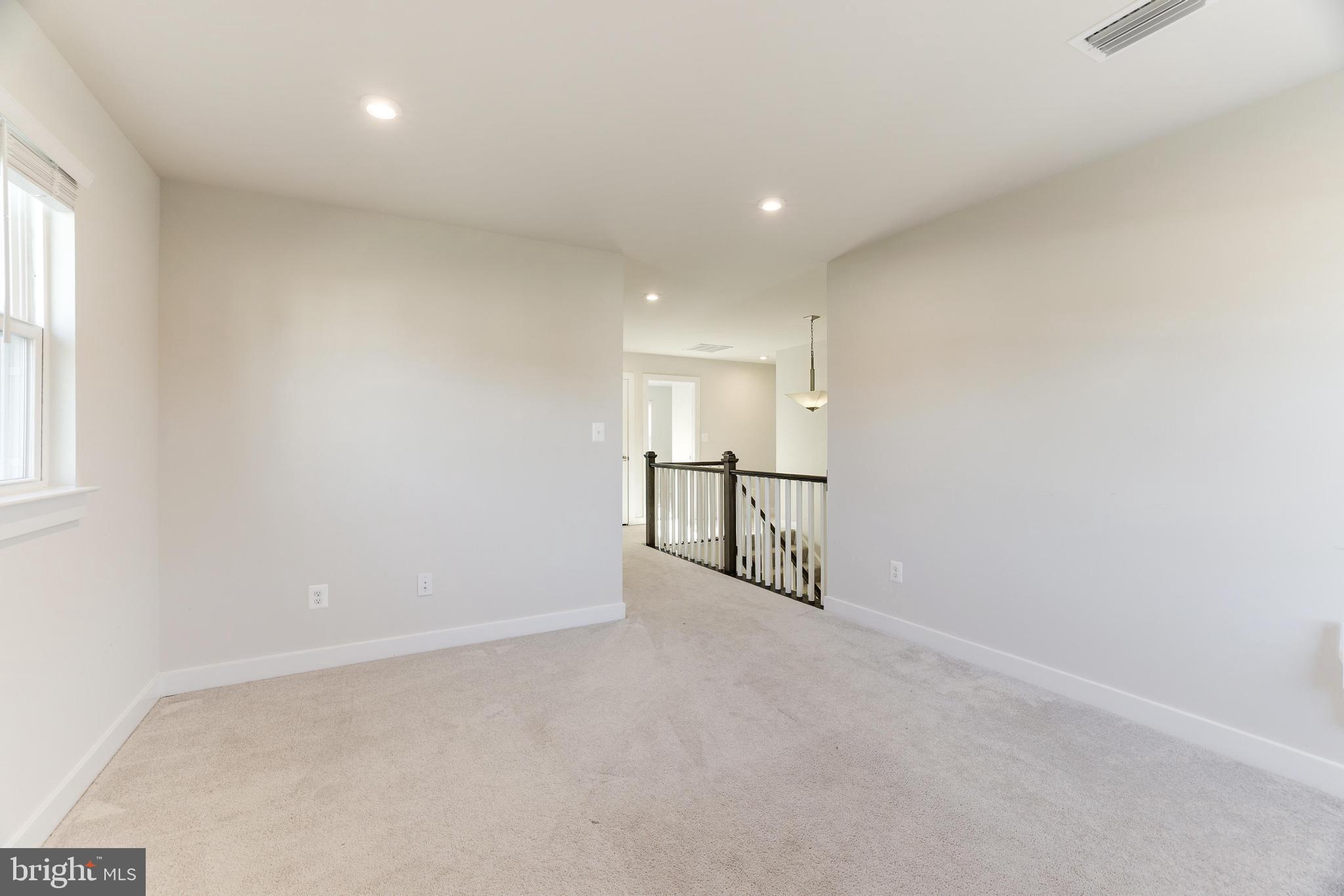 15191 Haymarket Landing Dr