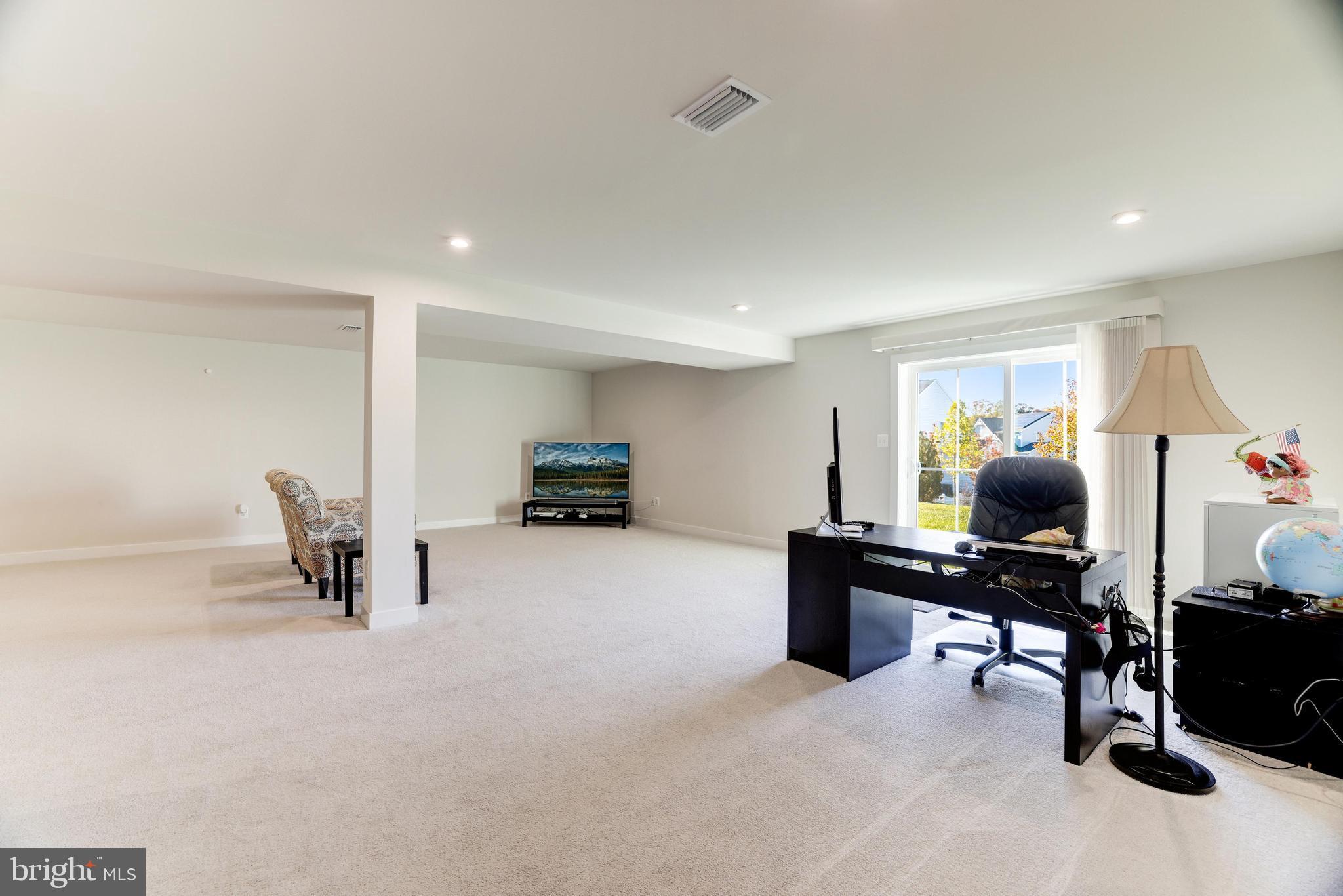 15191 Haymarket Landing Dr