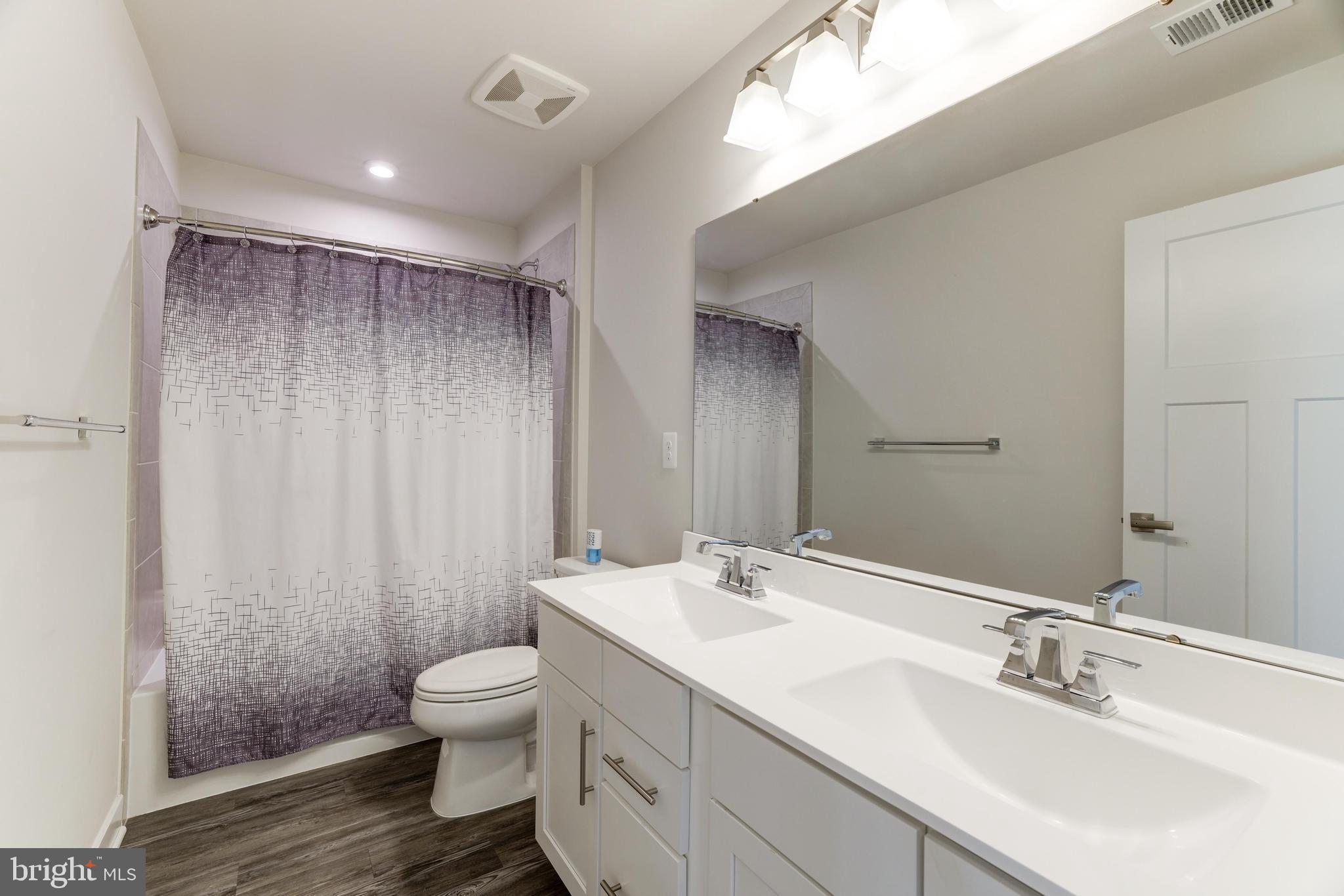 15191 Haymarket Landing Dr