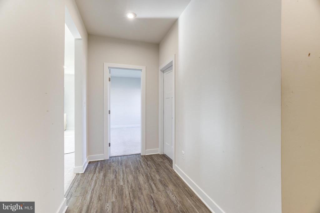 15191 Haymarket Landing Dr