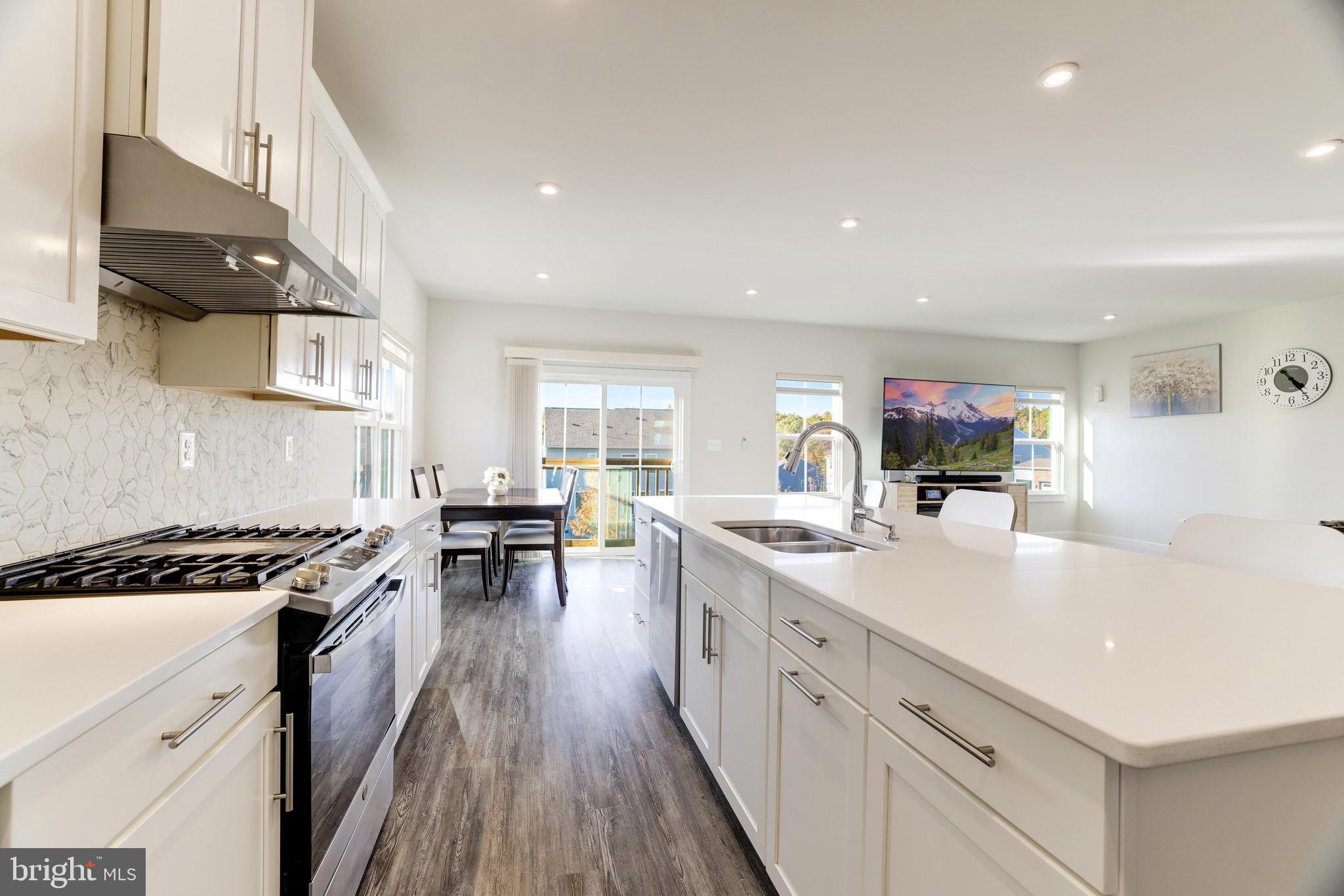 15191 Haymarket Landing Dr