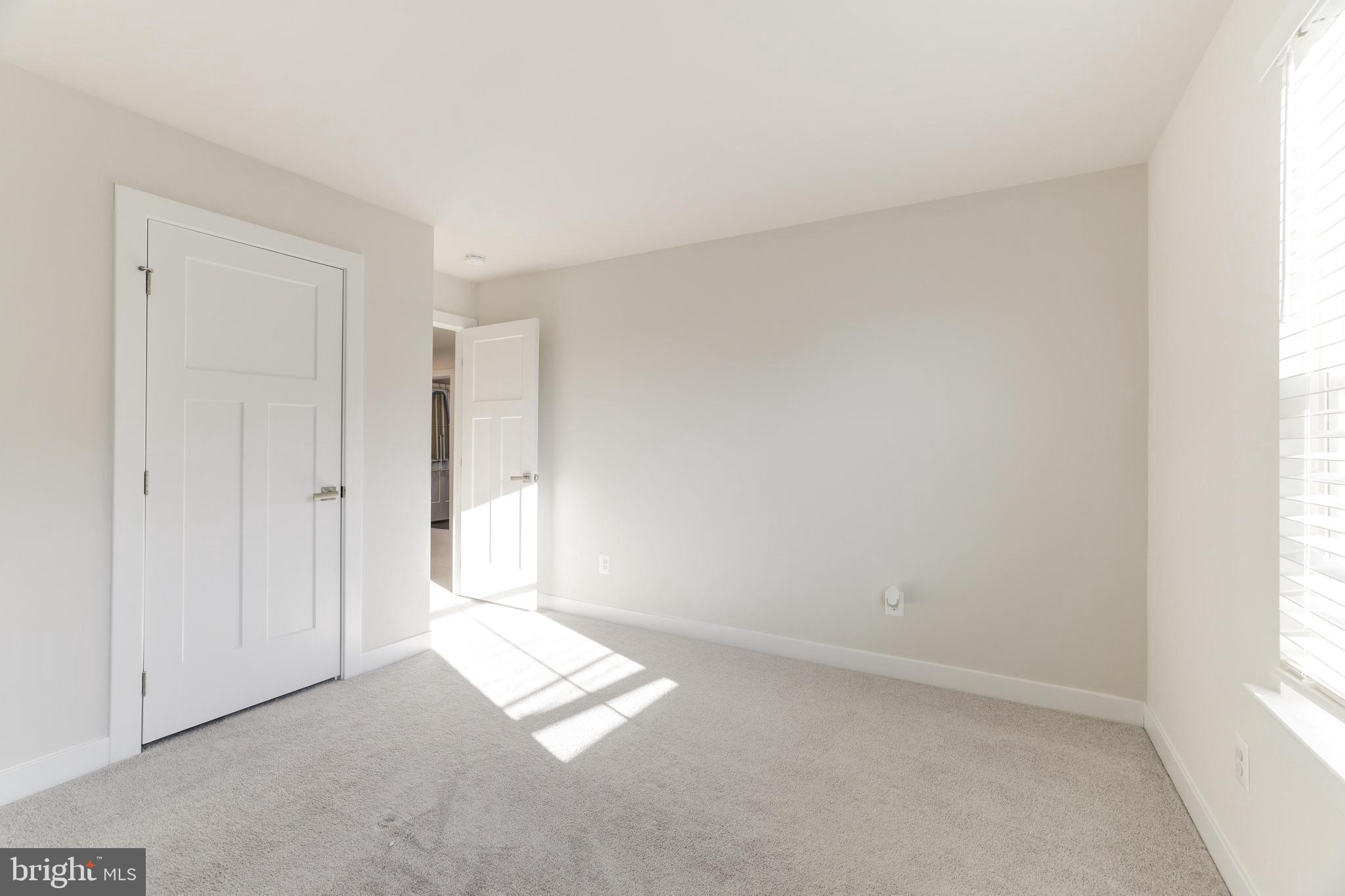 15191 Haymarket Landing Dr