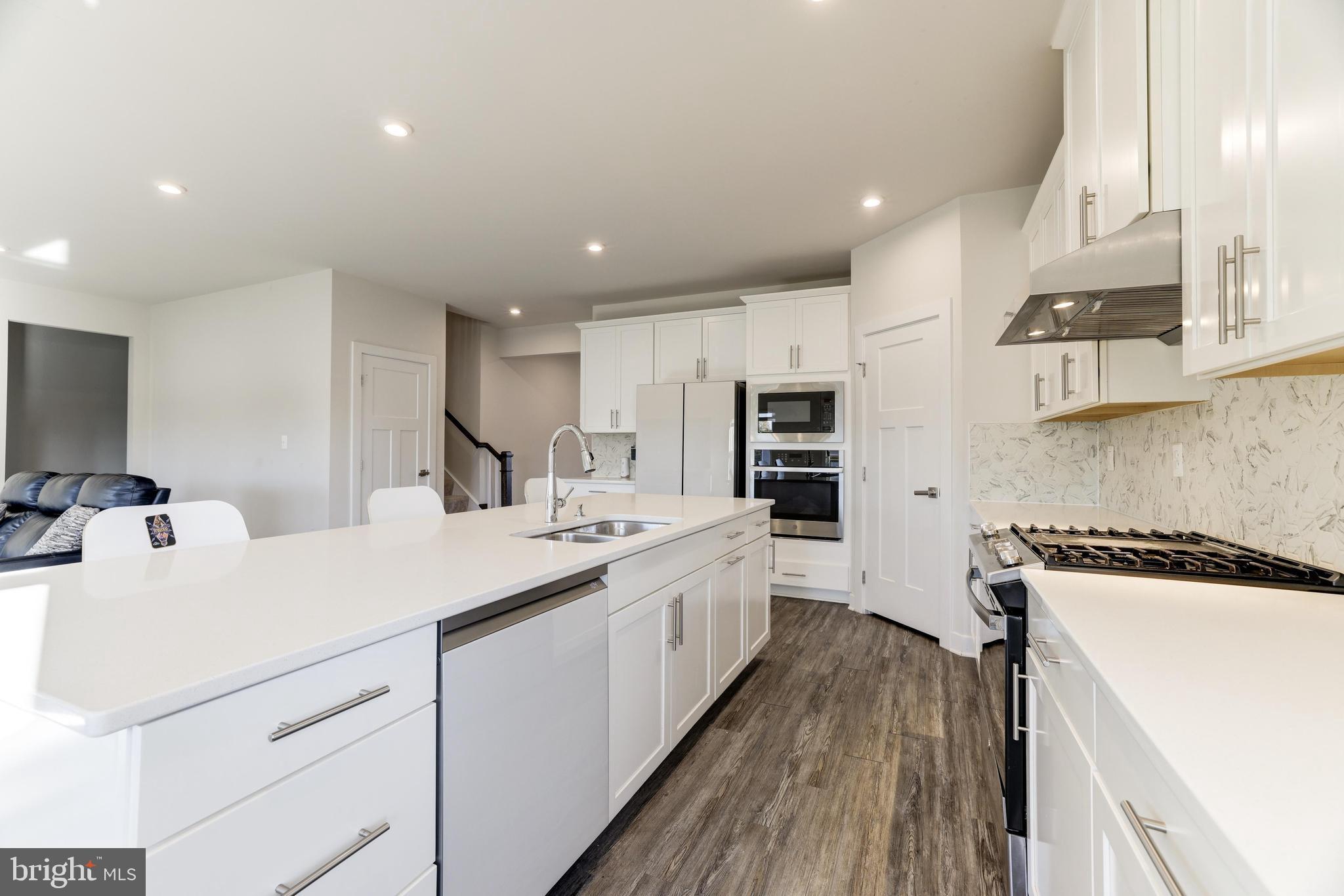 15191 Haymarket Landing Dr