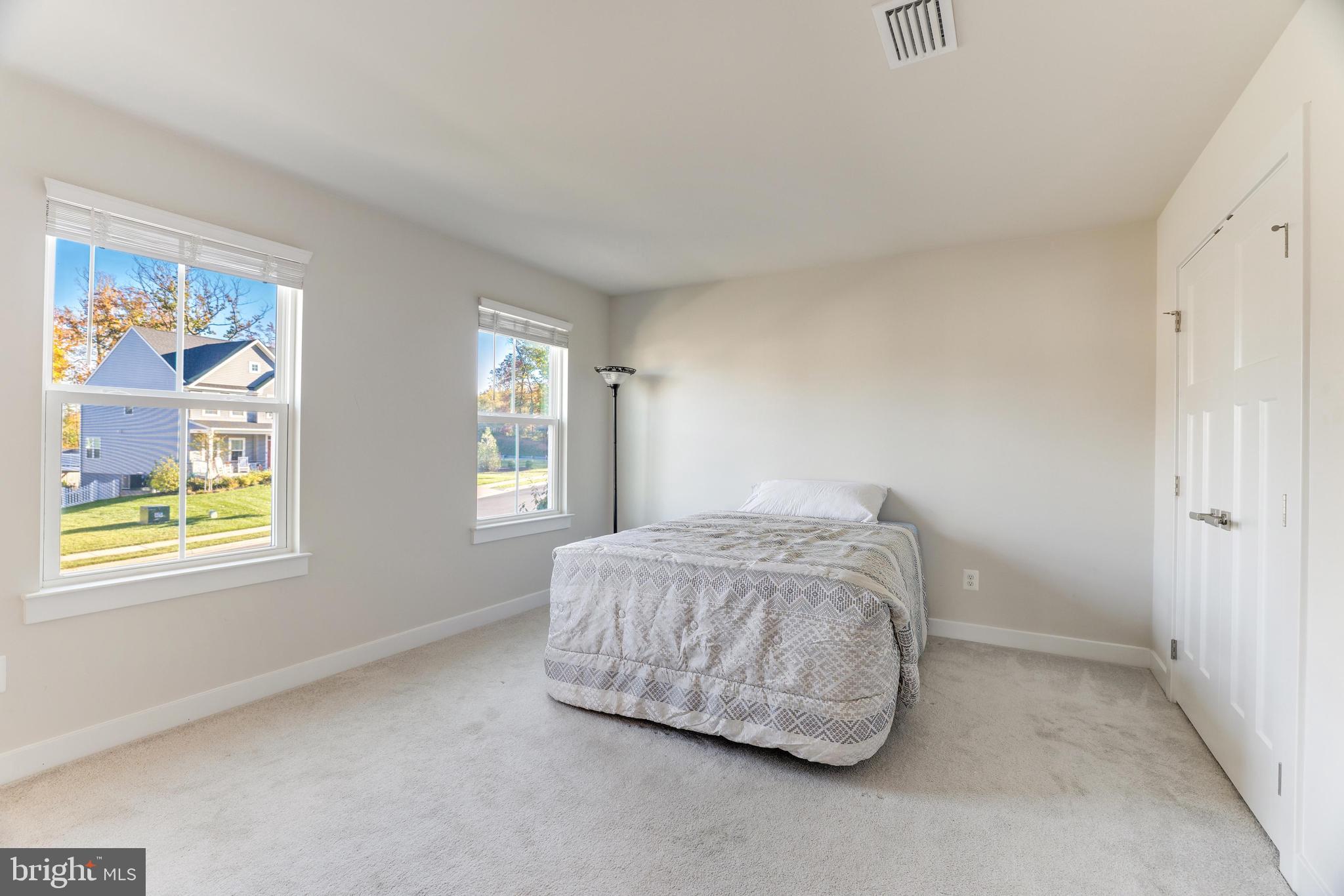 15191 Haymarket Landing Dr