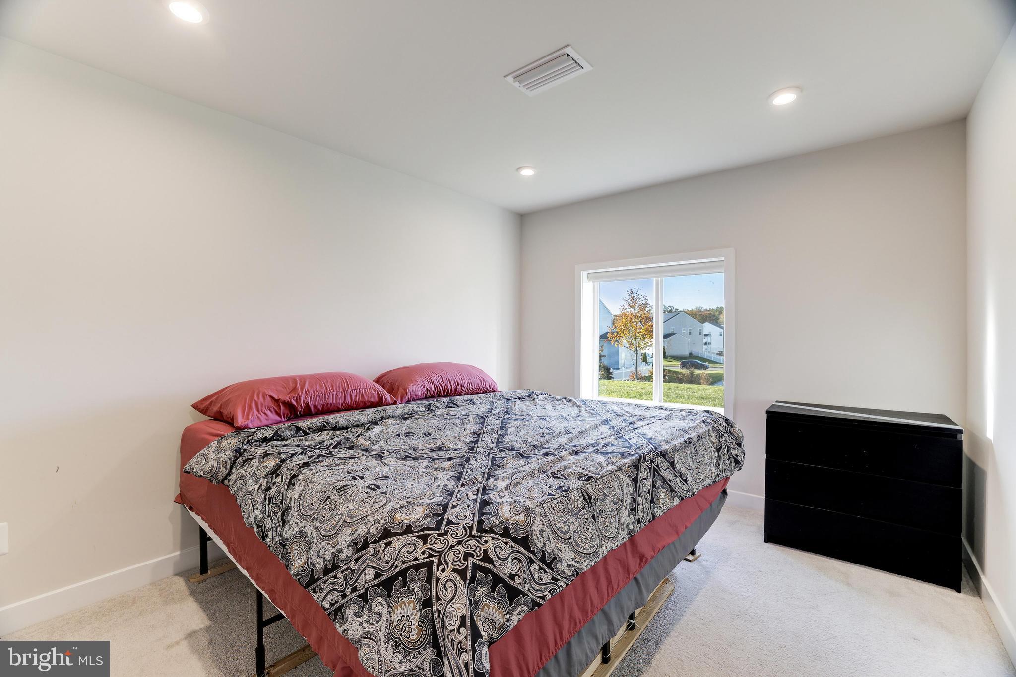 15191 Haymarket Landing Dr