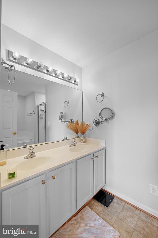 15015 Danehurst Cir