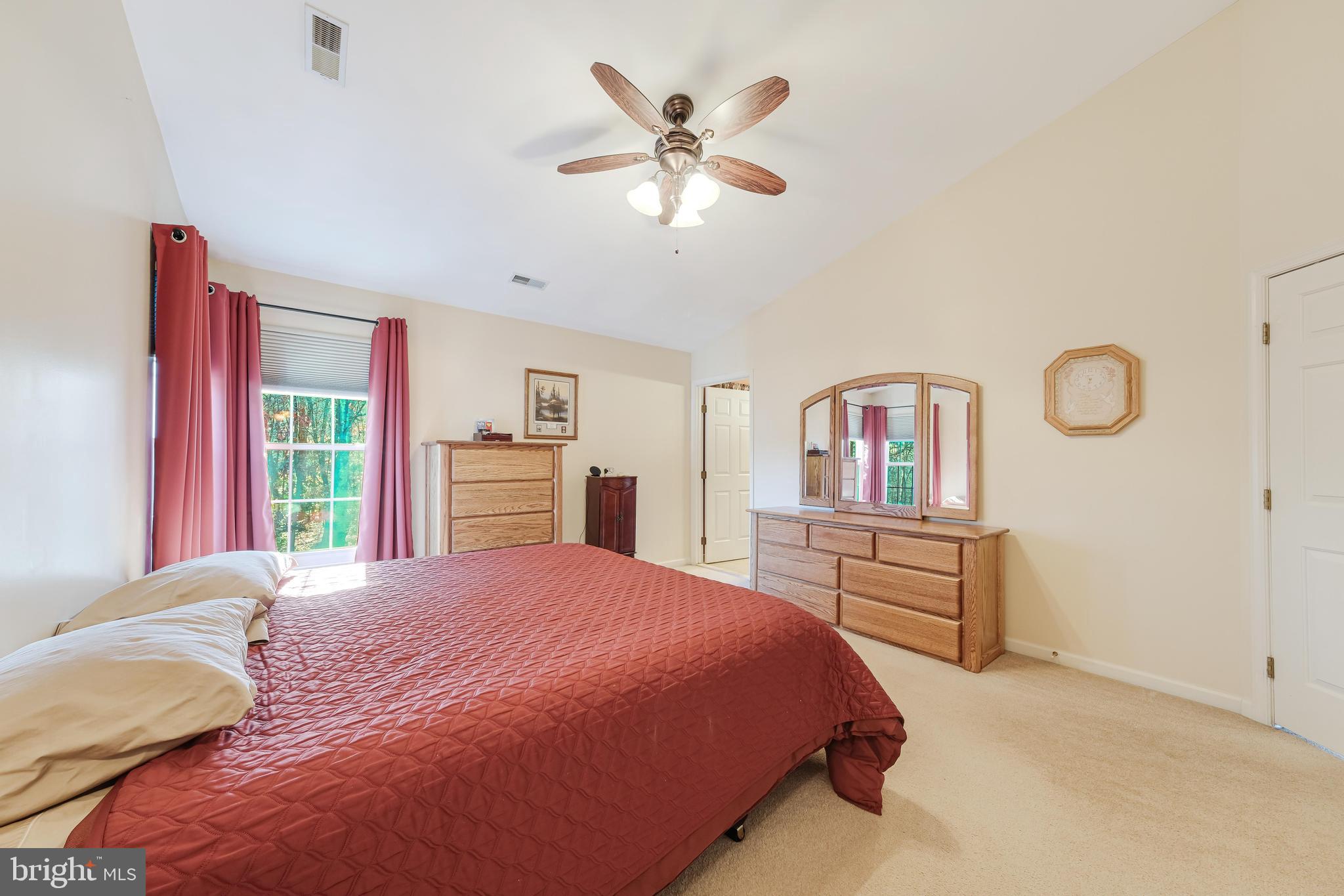 5661 Assateague Pl