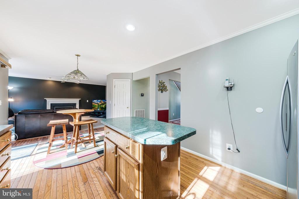 5661 Assateague Pl
