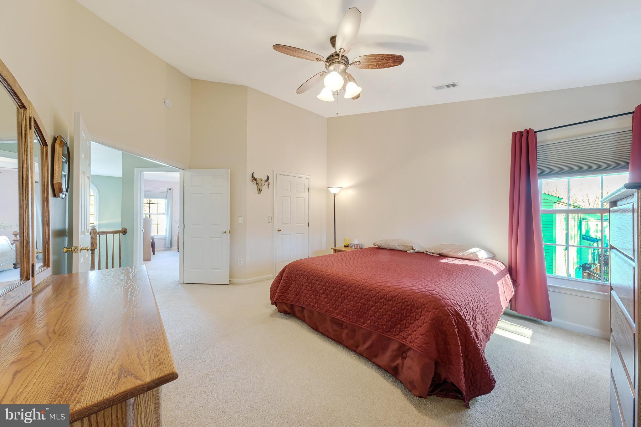 5661 Assateague Pl