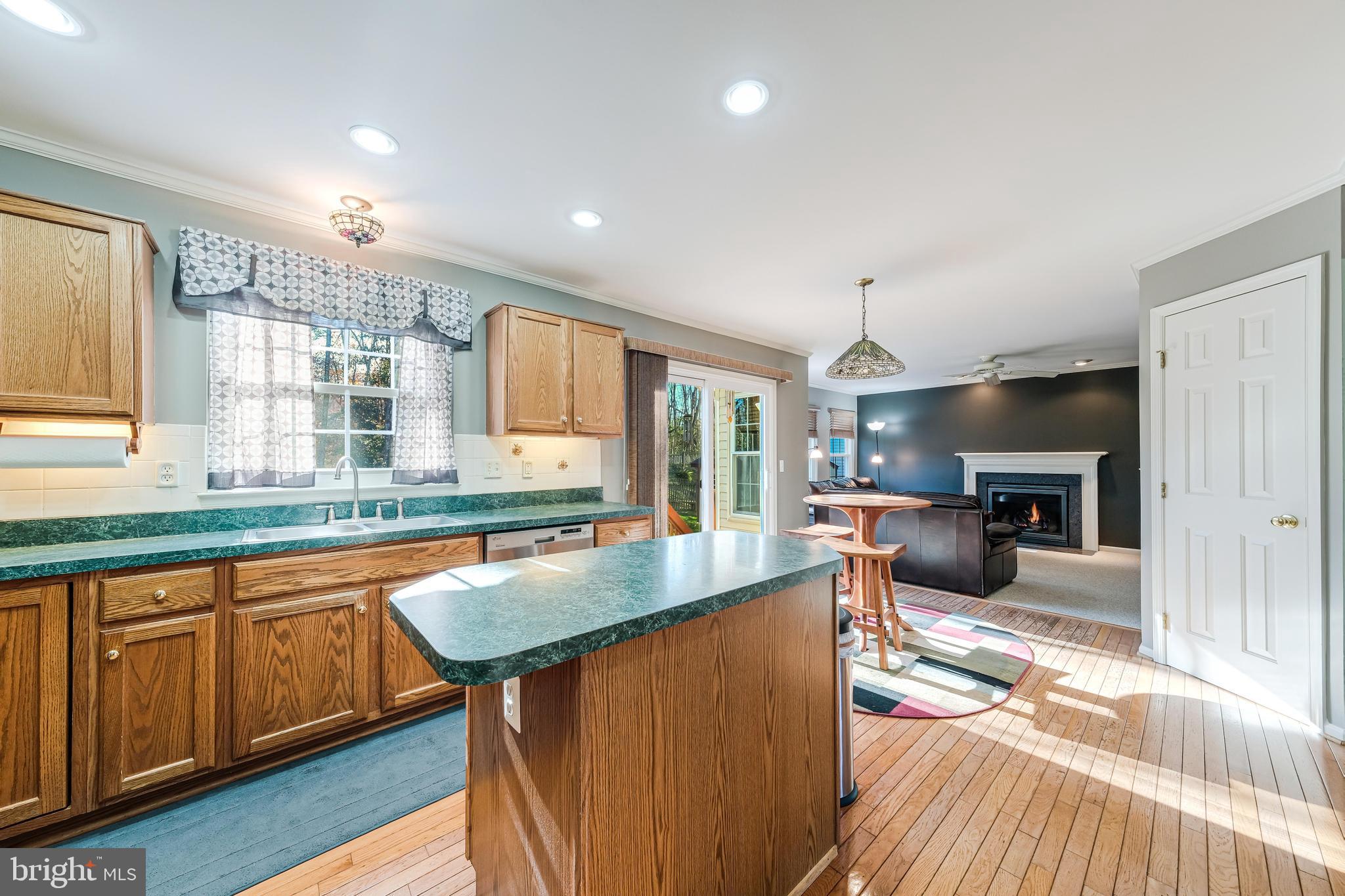 5661 Assateague Pl