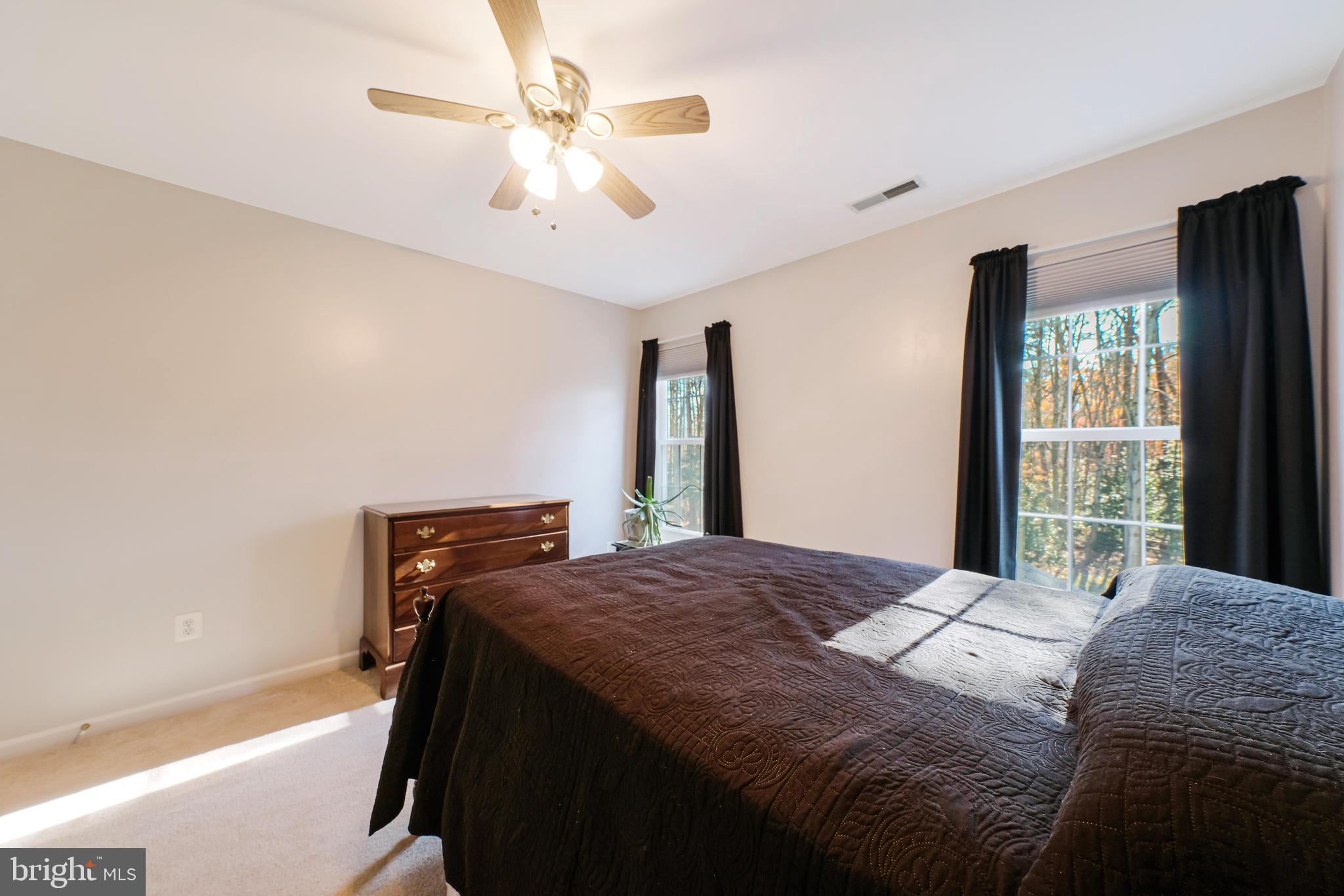 5661 Assateague Pl