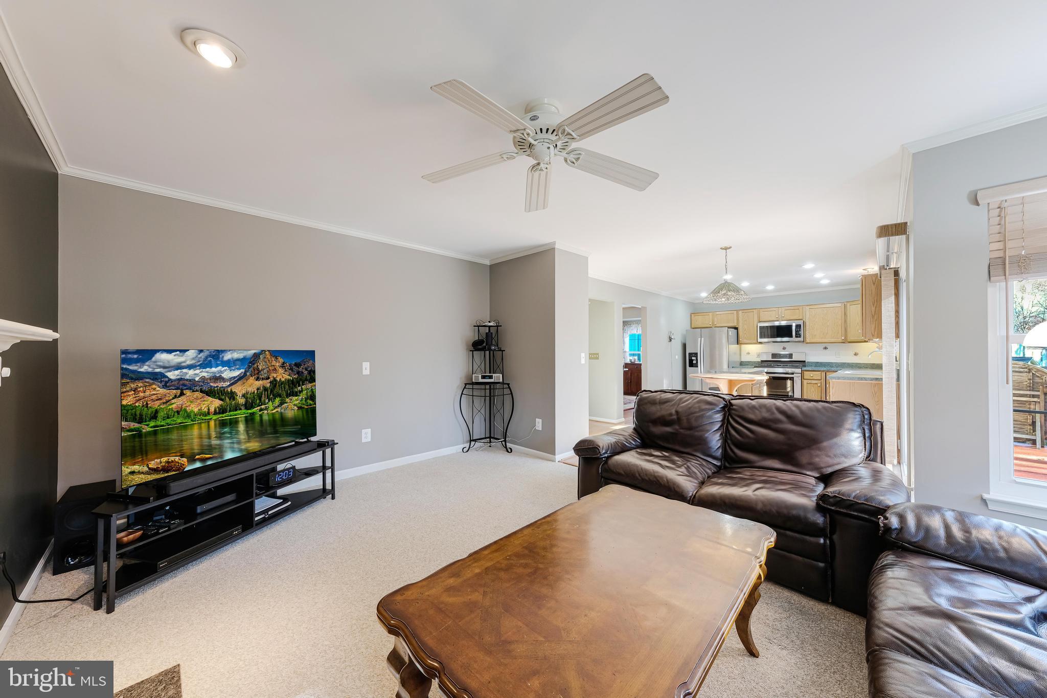 5661 Assateague Pl