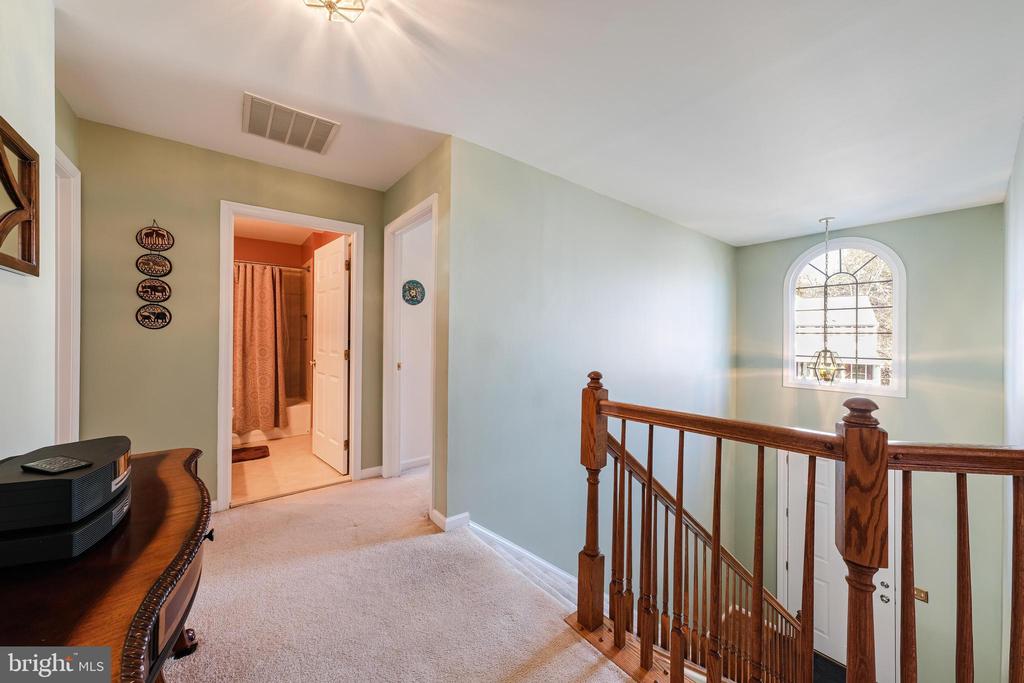 5661 Assateague Pl