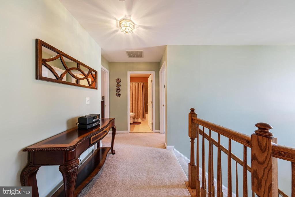 5661 Assateague Pl