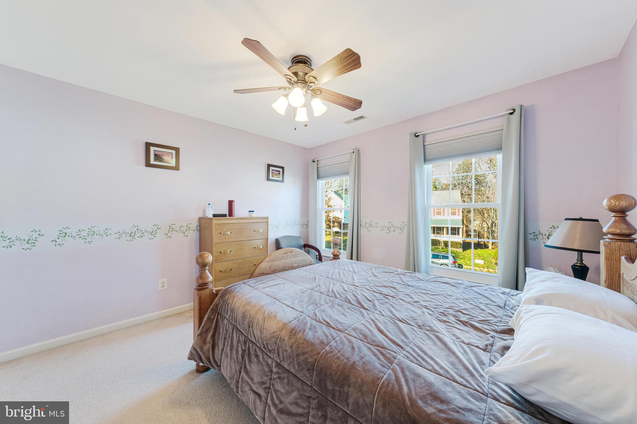 5661 Assateague Pl