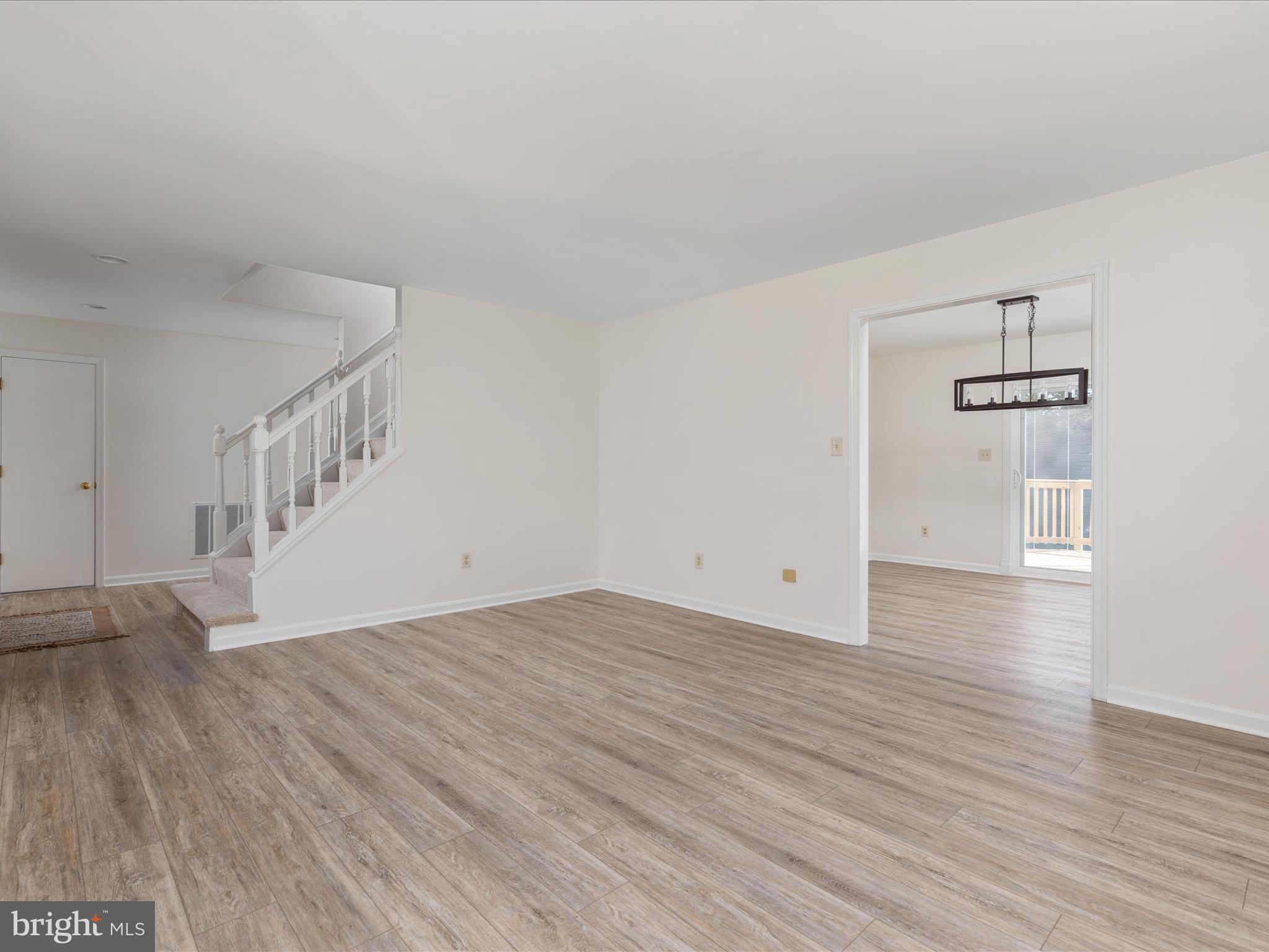 16015 Monte Vista Ln