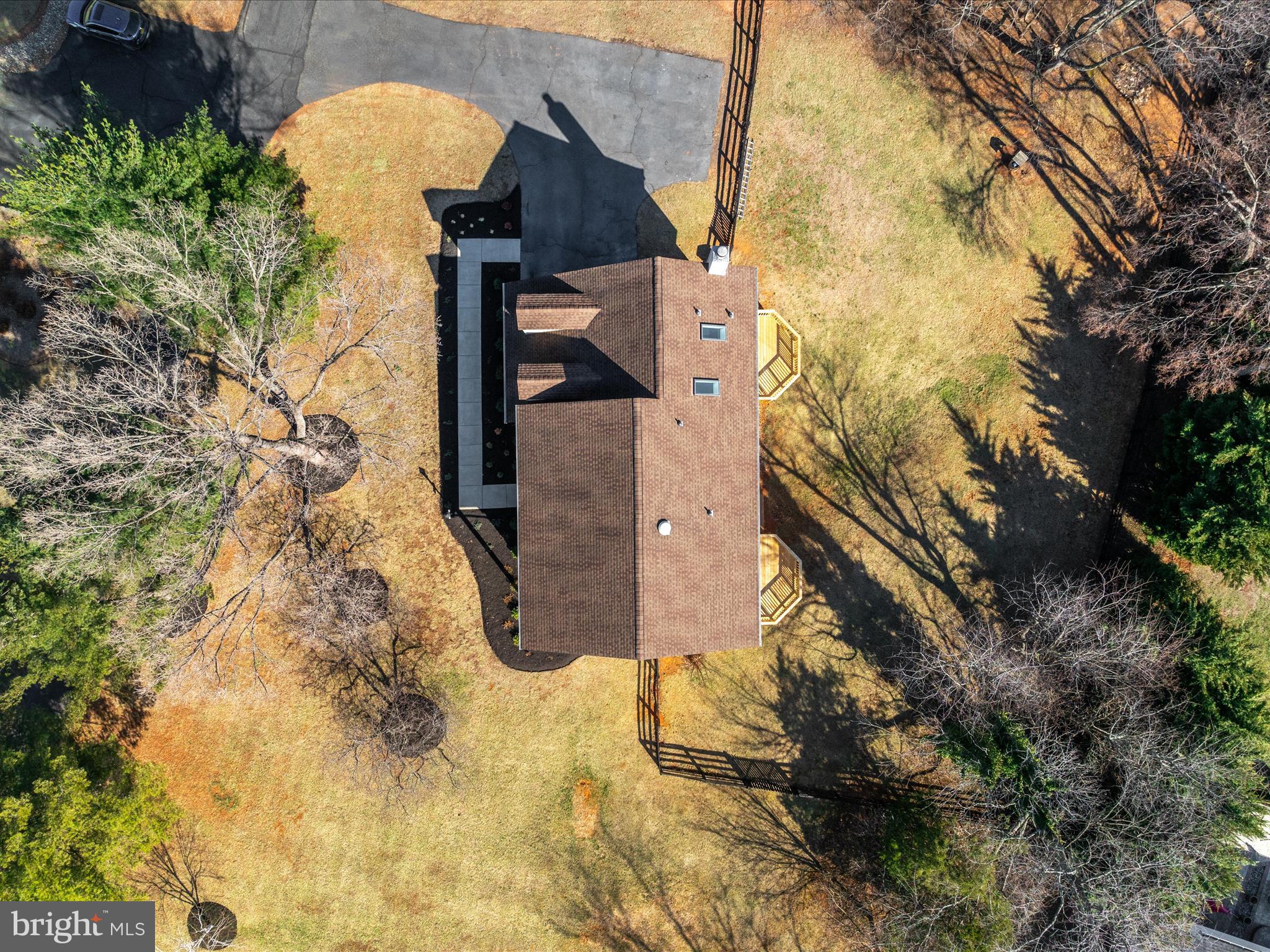 16015 Monte Vista Ln