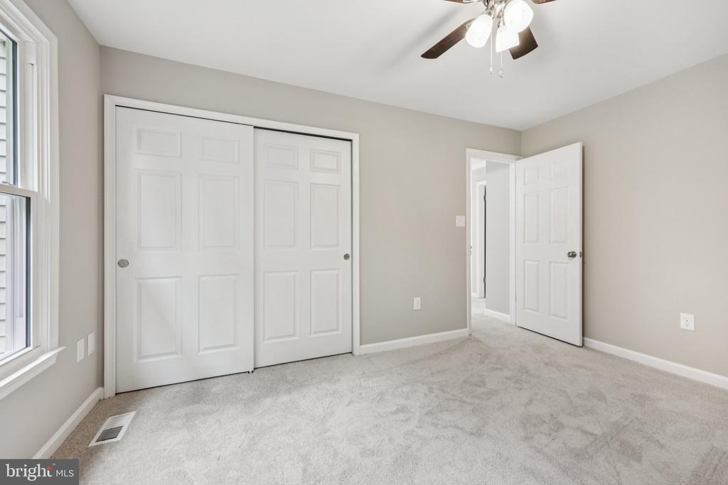 8126 TALL TIMBER DRIVE