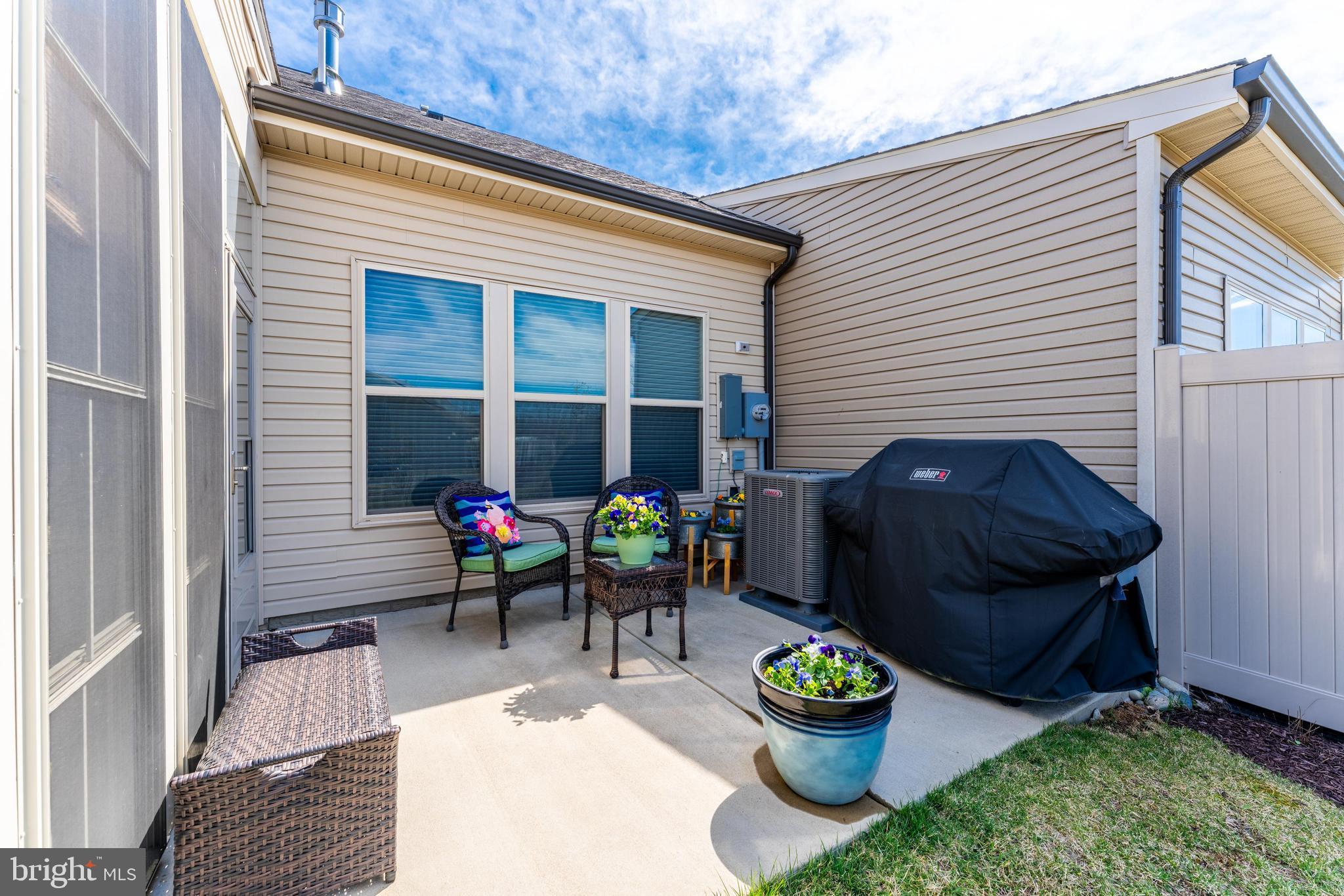 16082 Calla Lily Ln