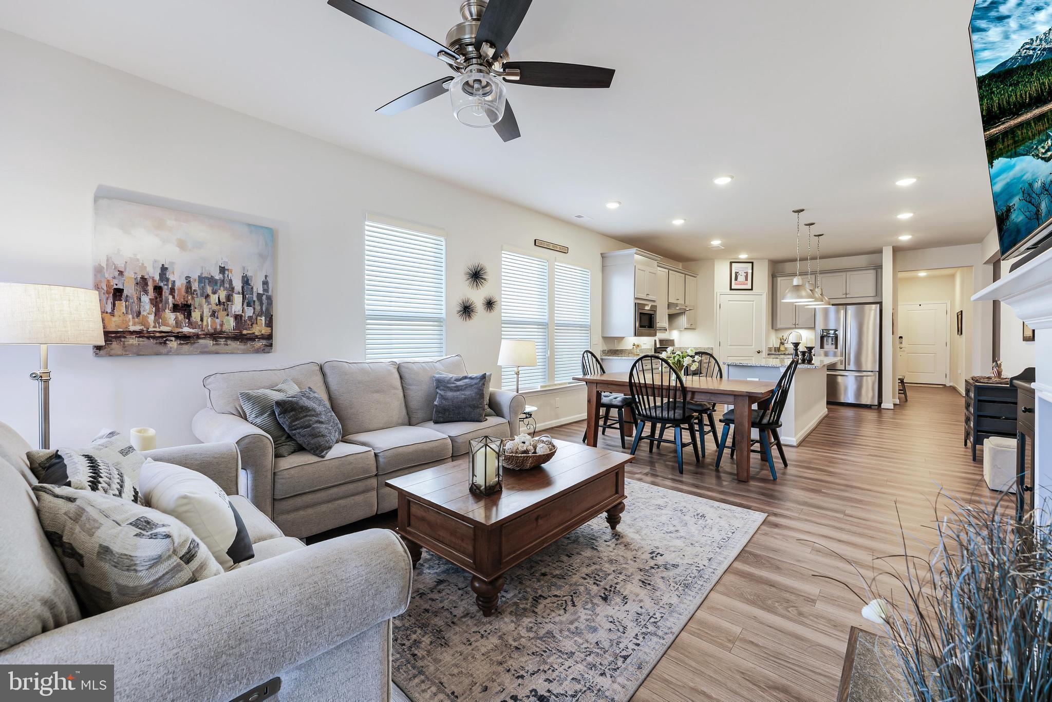 16082 Calla Lily Ln