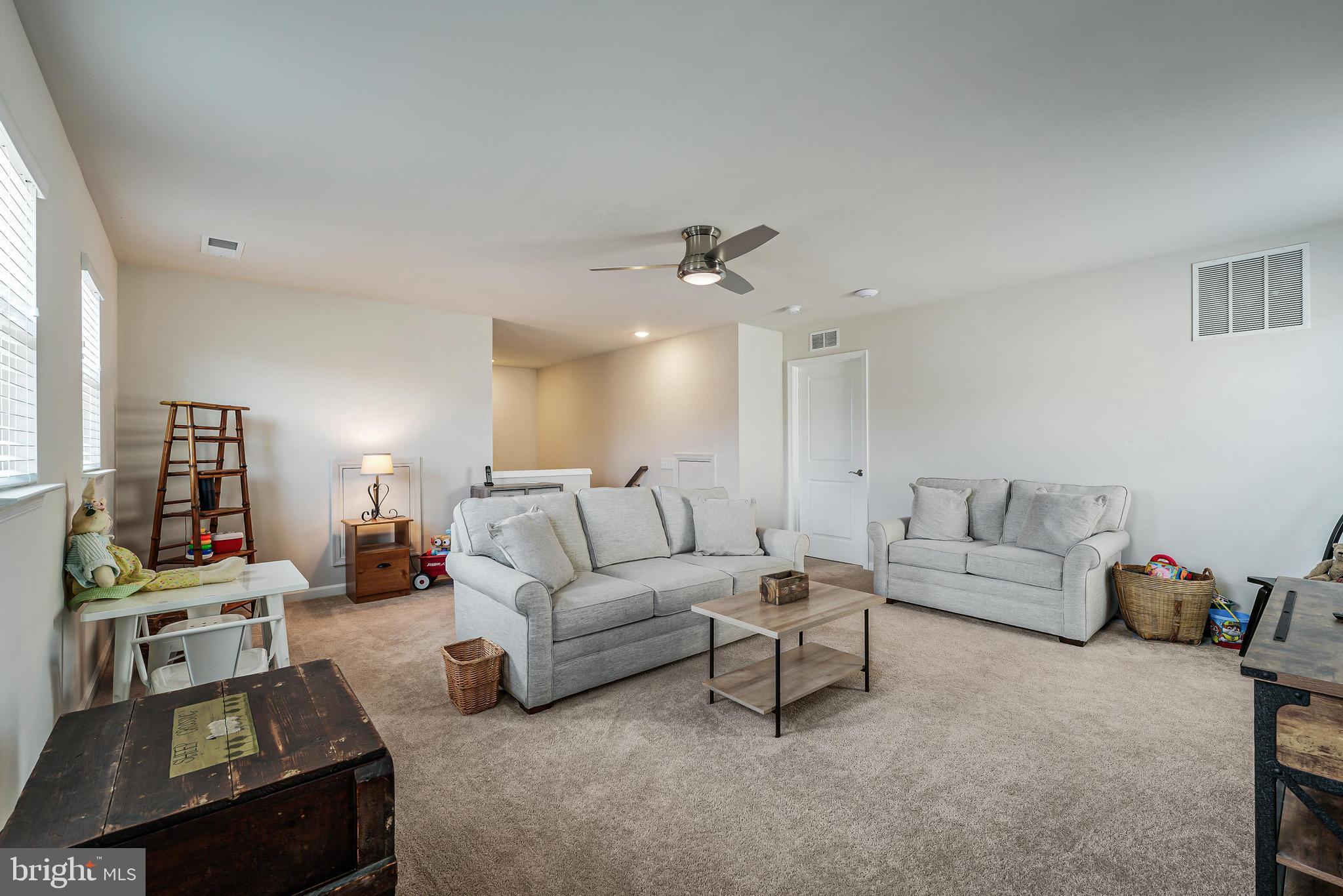 16082 Calla Lily Ln