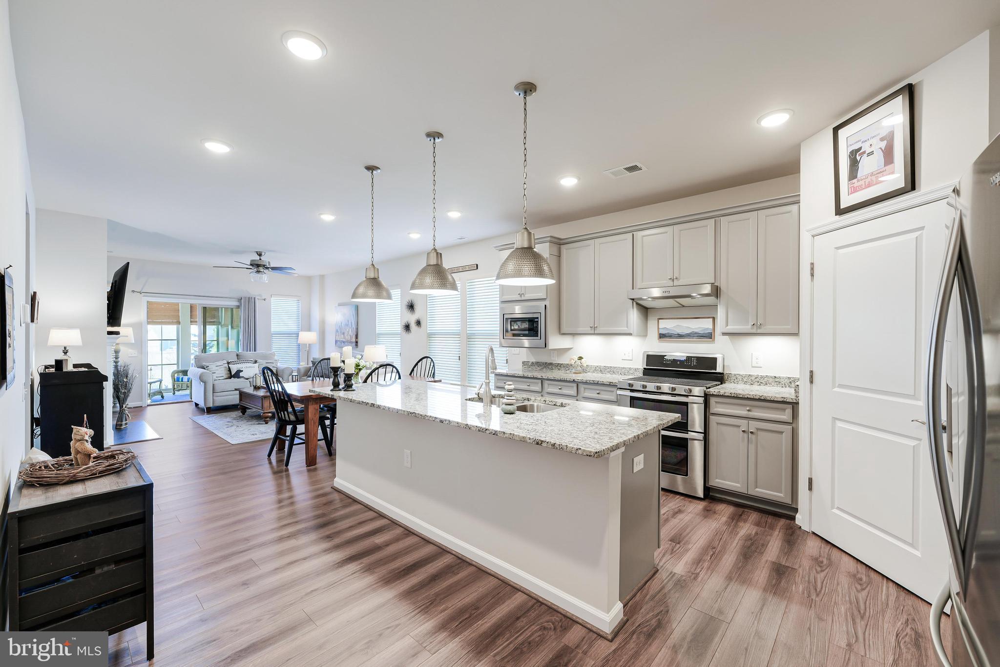 16082 Calla Lily Ln