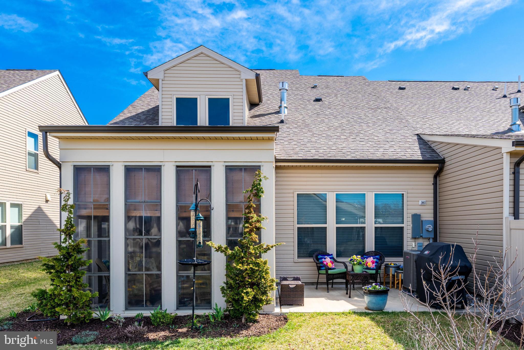 16082 Calla Lily Ln