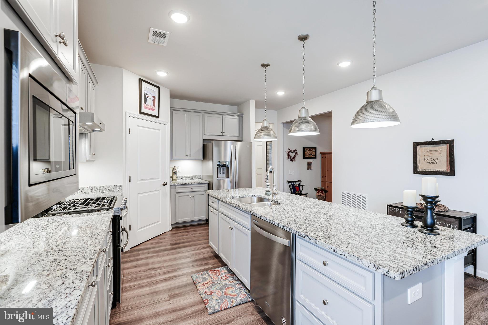 16082 Calla Lily Ln