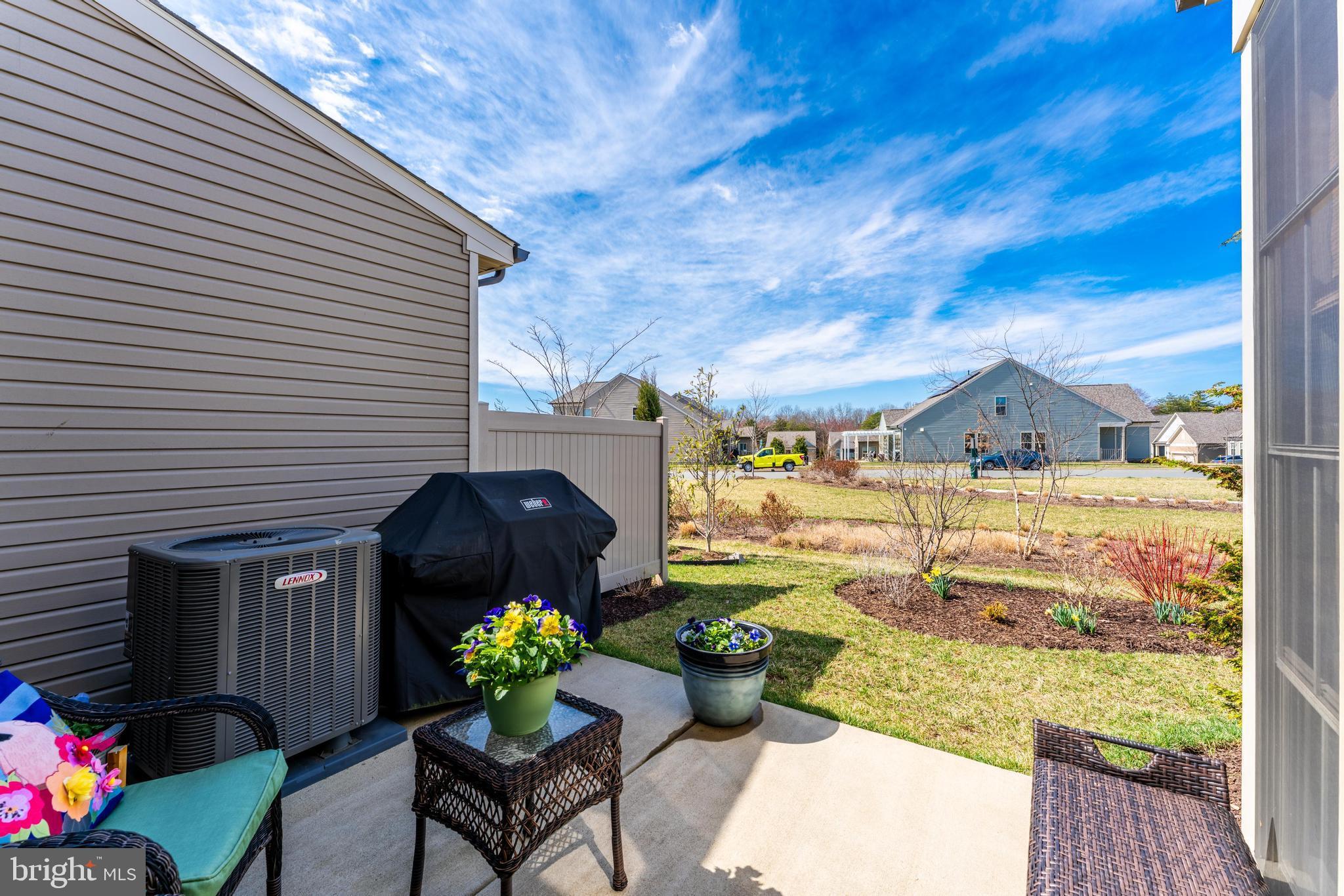 16082 Calla Lily Ln