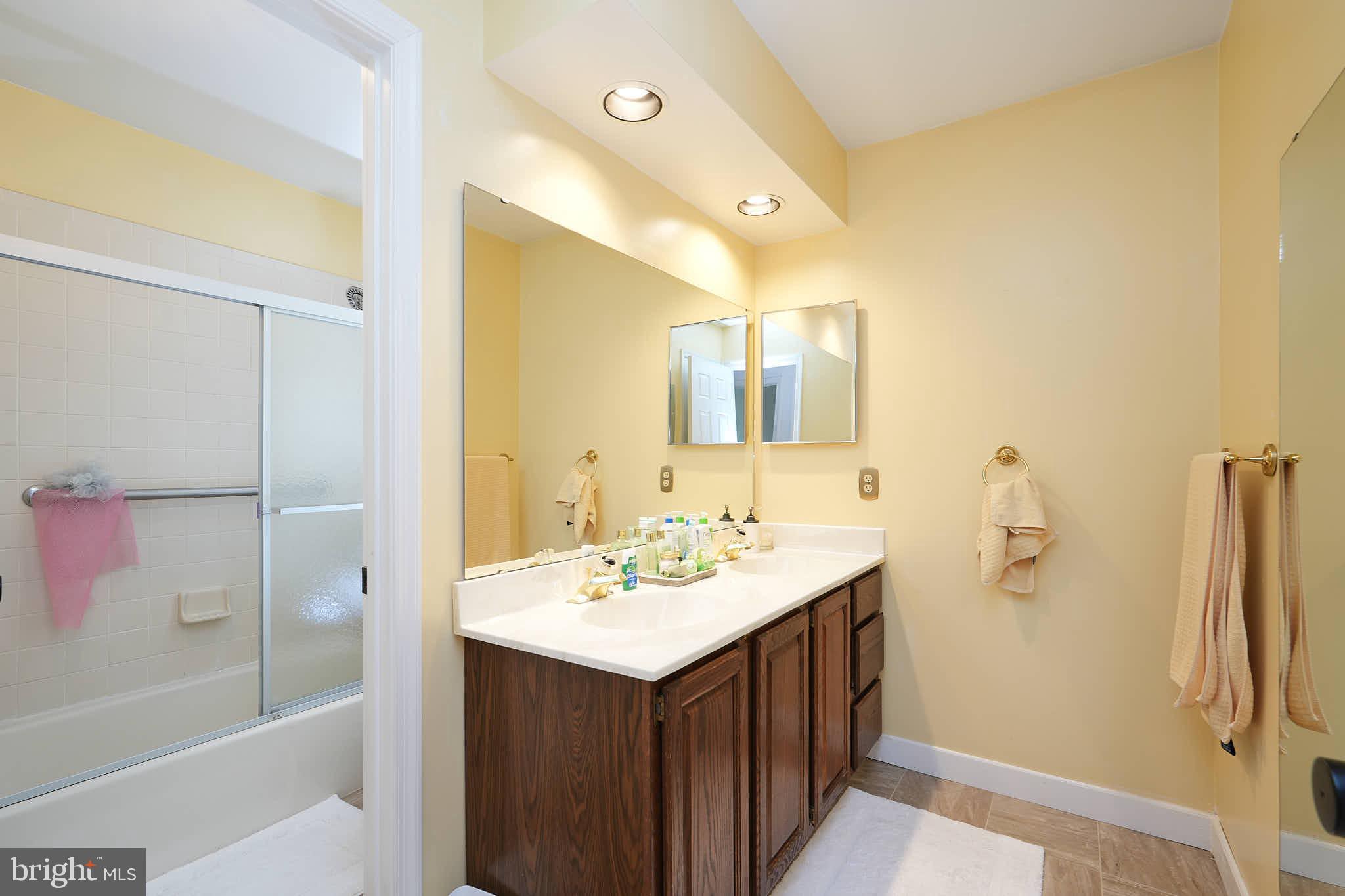14055 Timothy Dr